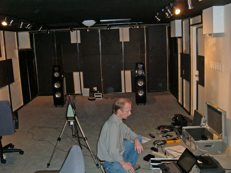 Norman Varney, acoustique des salles, A/V RoomService, audio, audiophile, hi-fi, haut de gamme, PMA Magazine, Robert Schryer