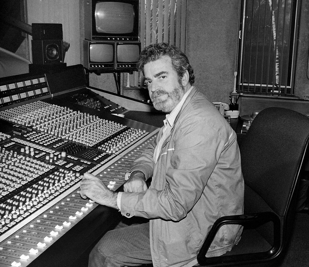 André Perry, Robert Schryer, Le Studio, Cat Stevens, les Bee Gees, David Bowie, Keith Richards, Rush, PMA Magazine