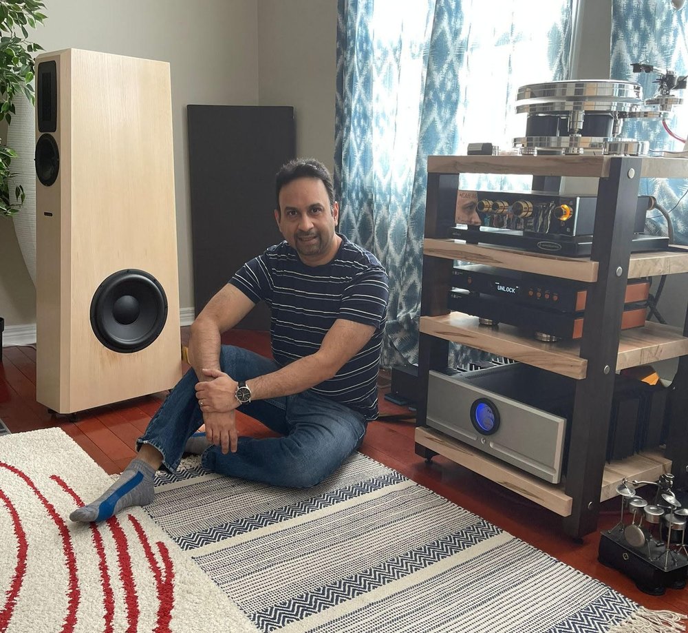 EAR, Pass Labs, Coincident Speaker Technology, Acoustic Solid, Holo May, Silent Angel, AudioQuest, Entracte Audio, Silversmith Audio, IsoAcoustics, Nordost, Vibrapod, audio, audiophile, high-end, hi-fi, PMA Magazine, Robert Schryer
