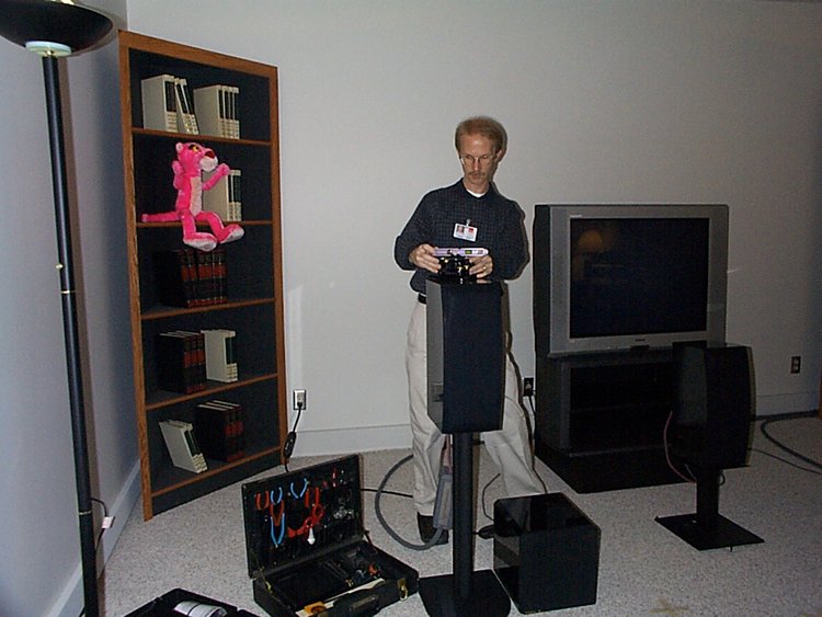 Norman Varney, room acoustics, A/V RoomService, audio, audiophile, hi-fi, high-end, PMA Magazine, Robert Schryer