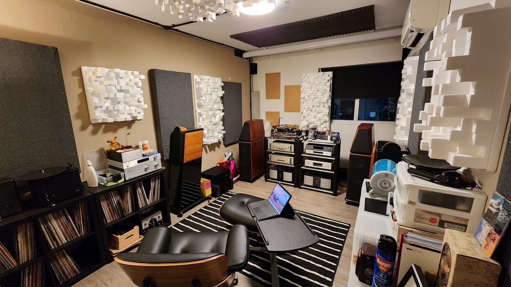 audio, audiophile, hi-fi, Von Schweikert Audio, Mark Levinson, Audio research, Ayre, Cambridge Audio, NAD, PMA Magazine, Robert Schryer