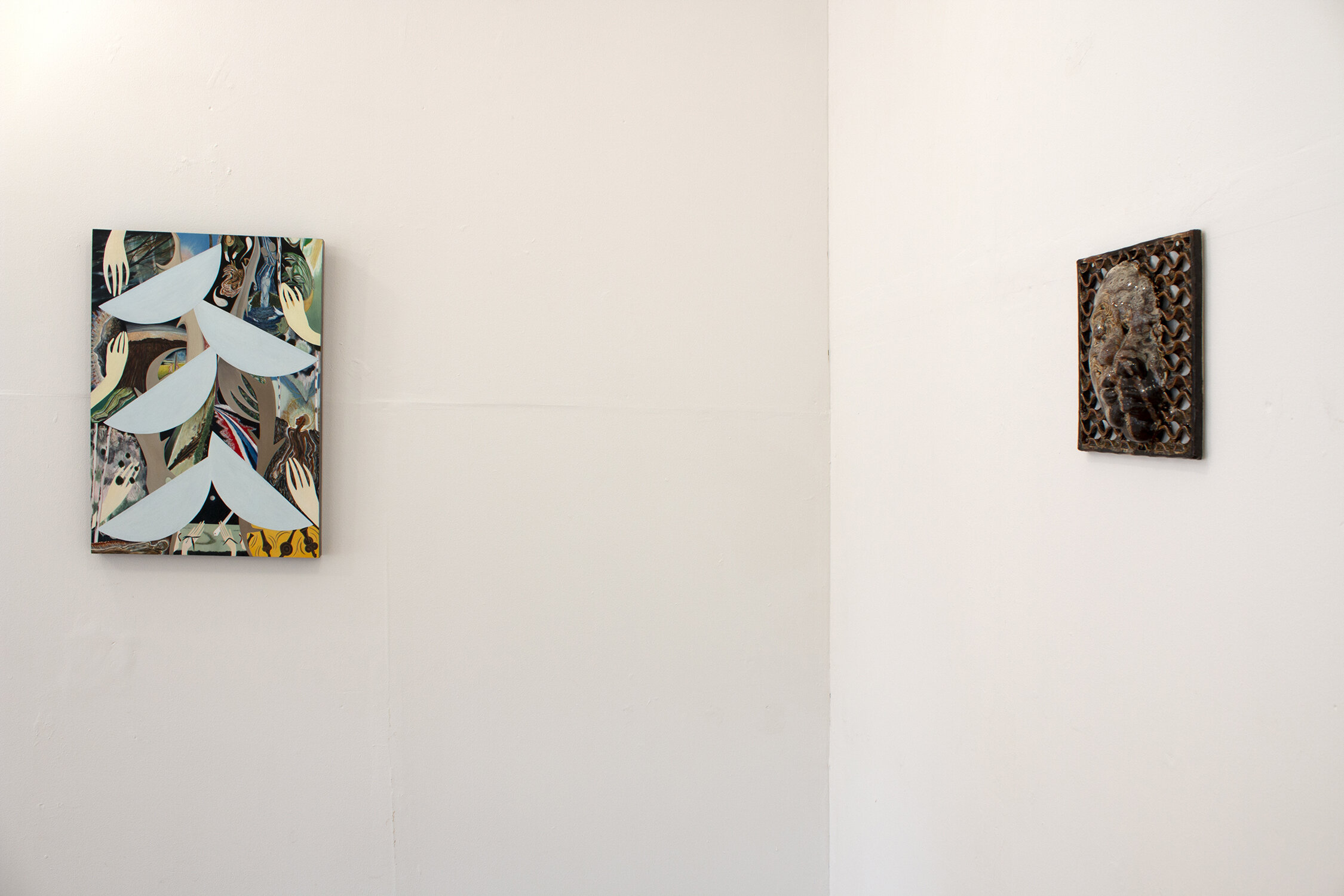 Install shot:
Between Turf-Face and Demesne Wall, watercolour and oil on panel,
61 x 42.5cm 2021, Luey Graves
Untitled, 3D ceramic print, 22 x 22.5 cm, 2020, Enorê