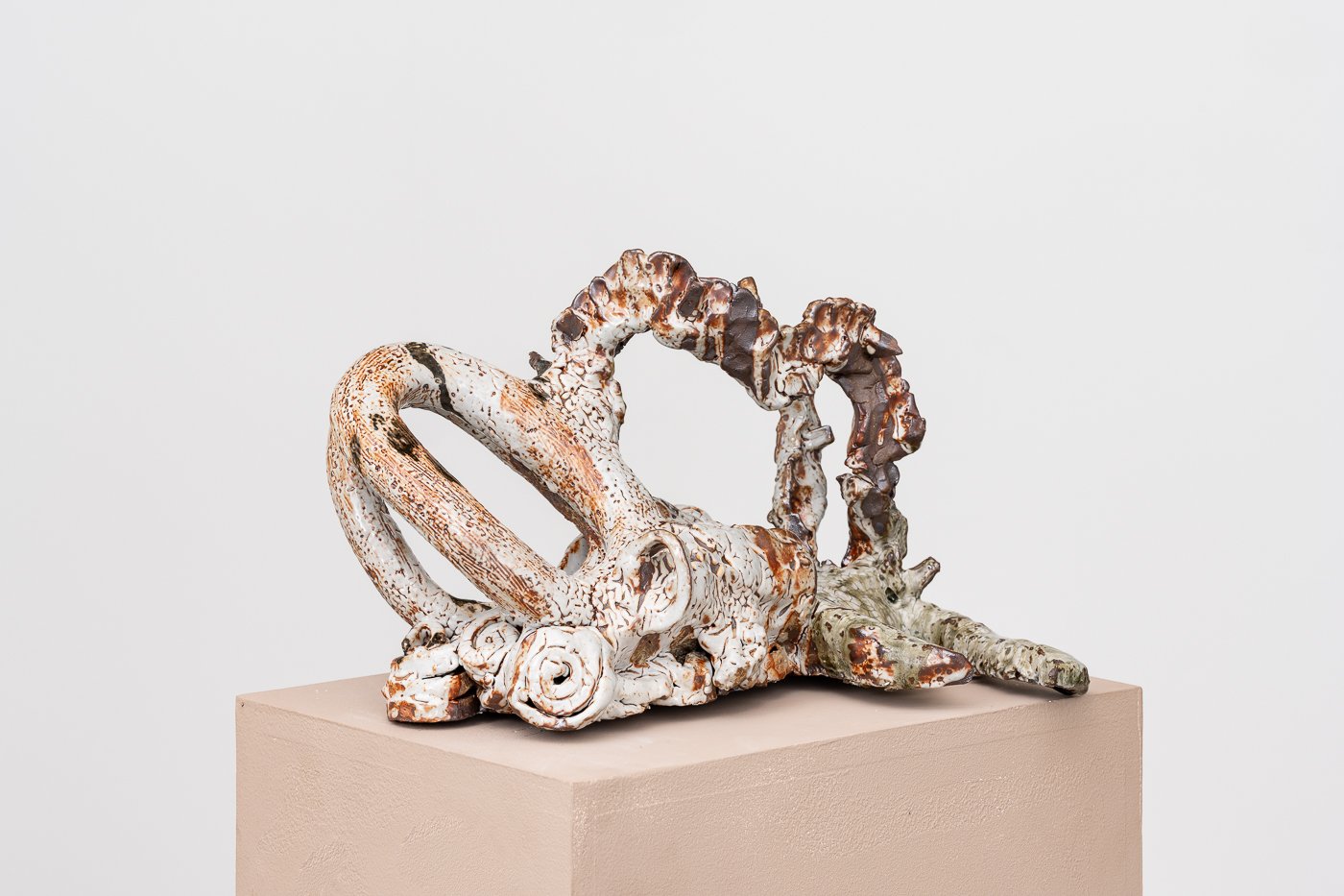 The Immortal Bottom Dweller, Ceramic and Glaze, 22cm x 32cm x 31cm, 2022