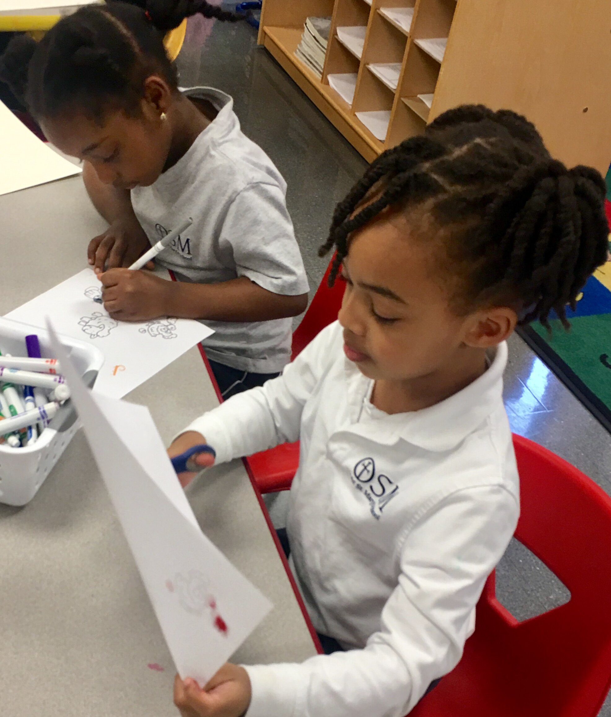 Kindergarten paper découpage