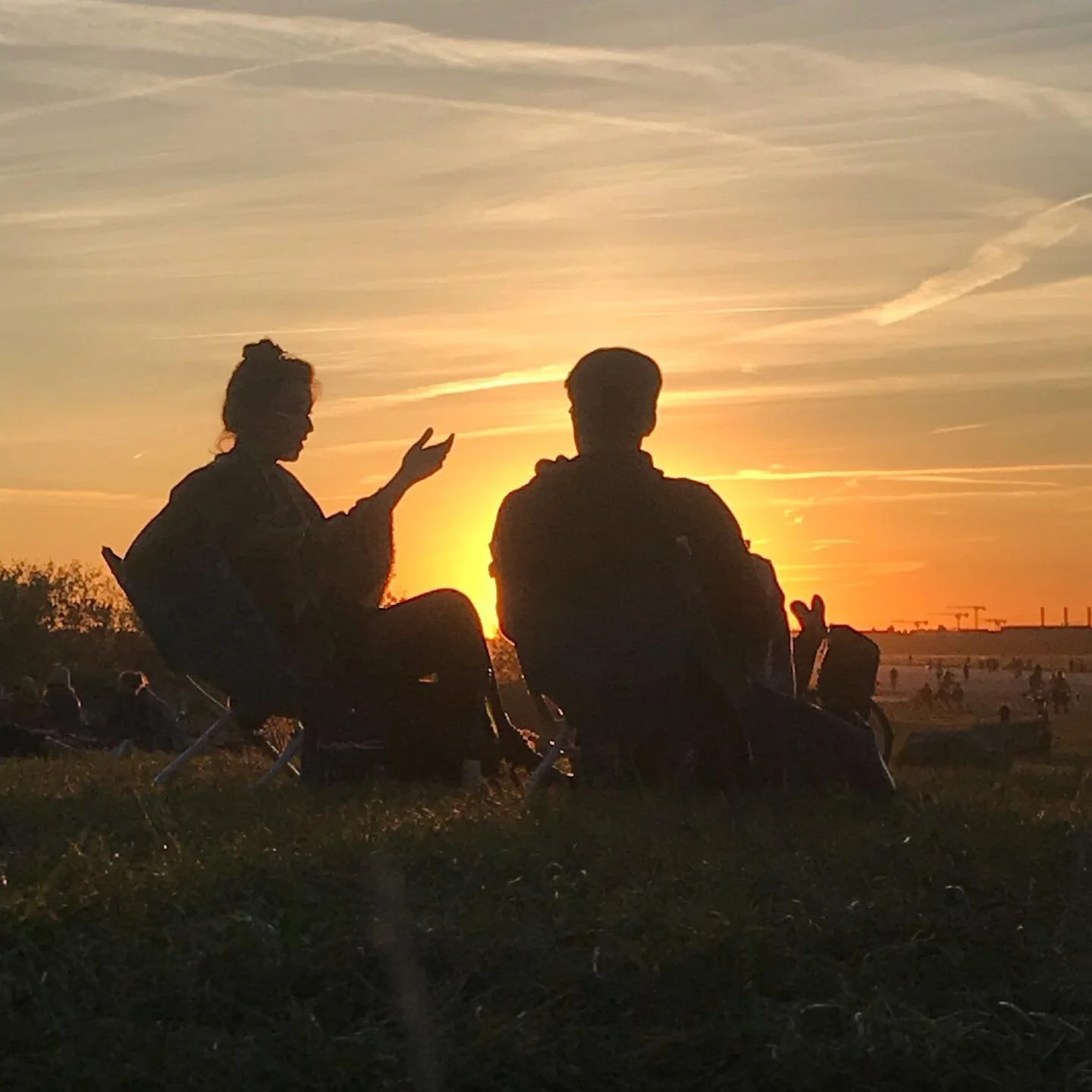 🌅