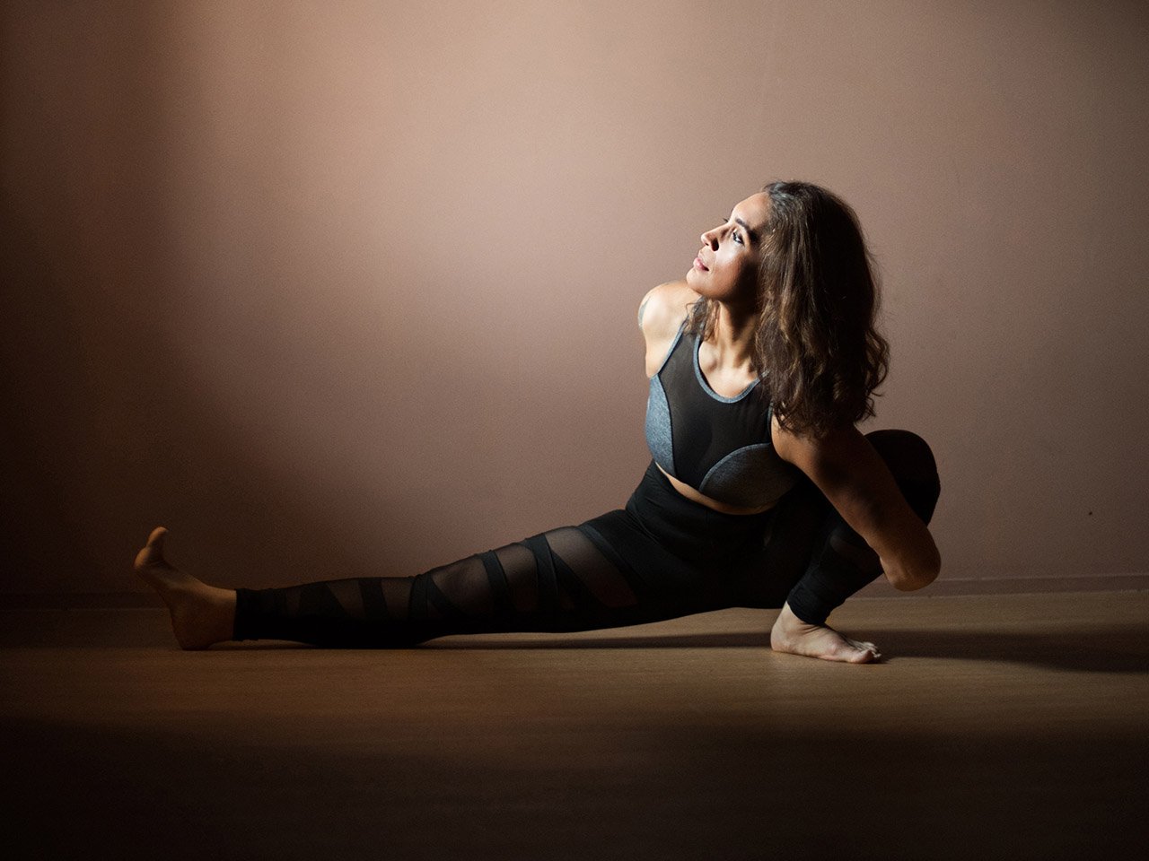 Woman-doing-yoga-photo-via-Nappy-1280x960.jpg