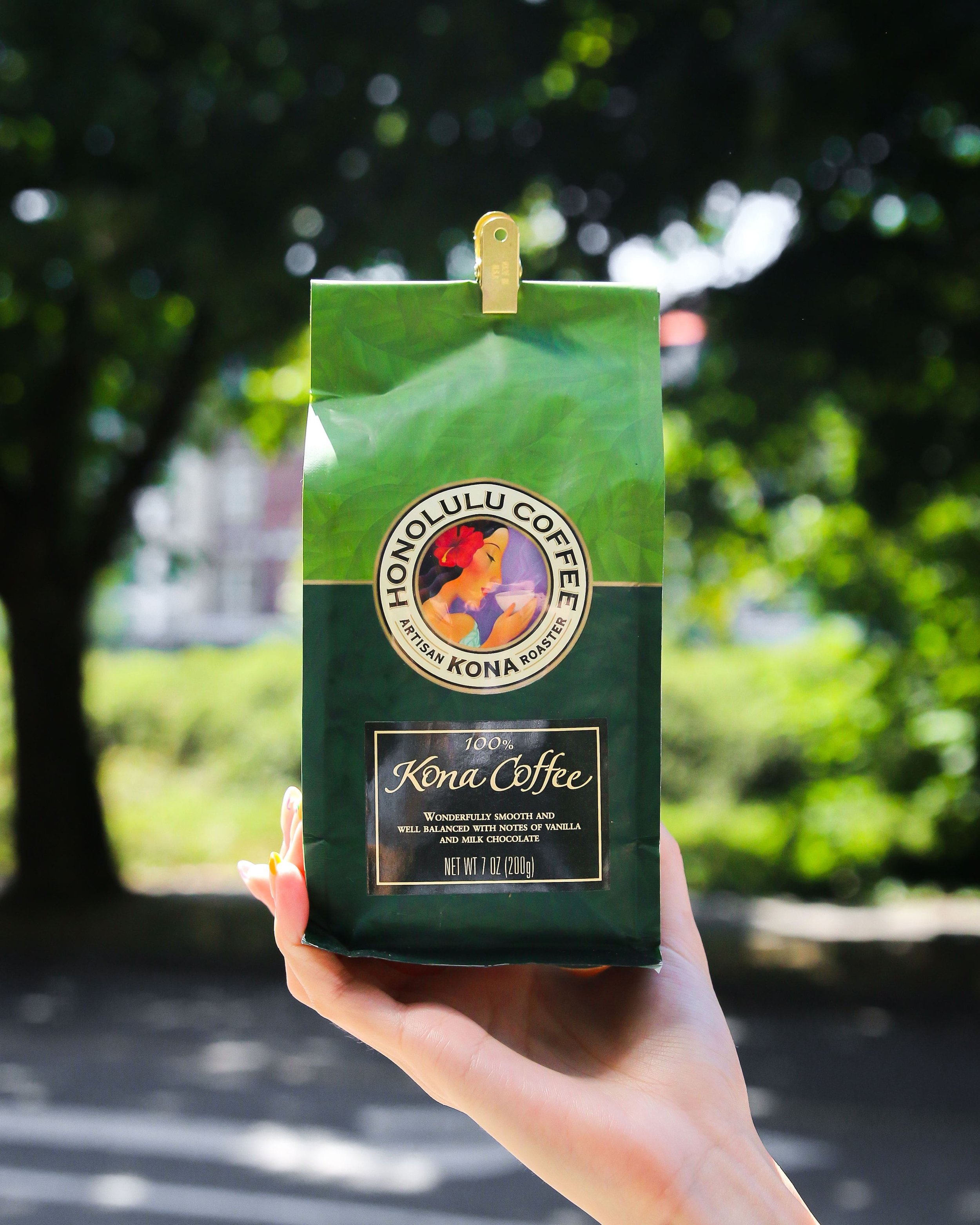 Pure Kona coffee in Canada-min.jpg