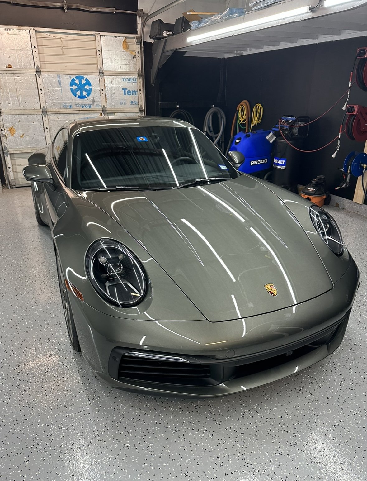 Clear coat peeling : r/Porsche