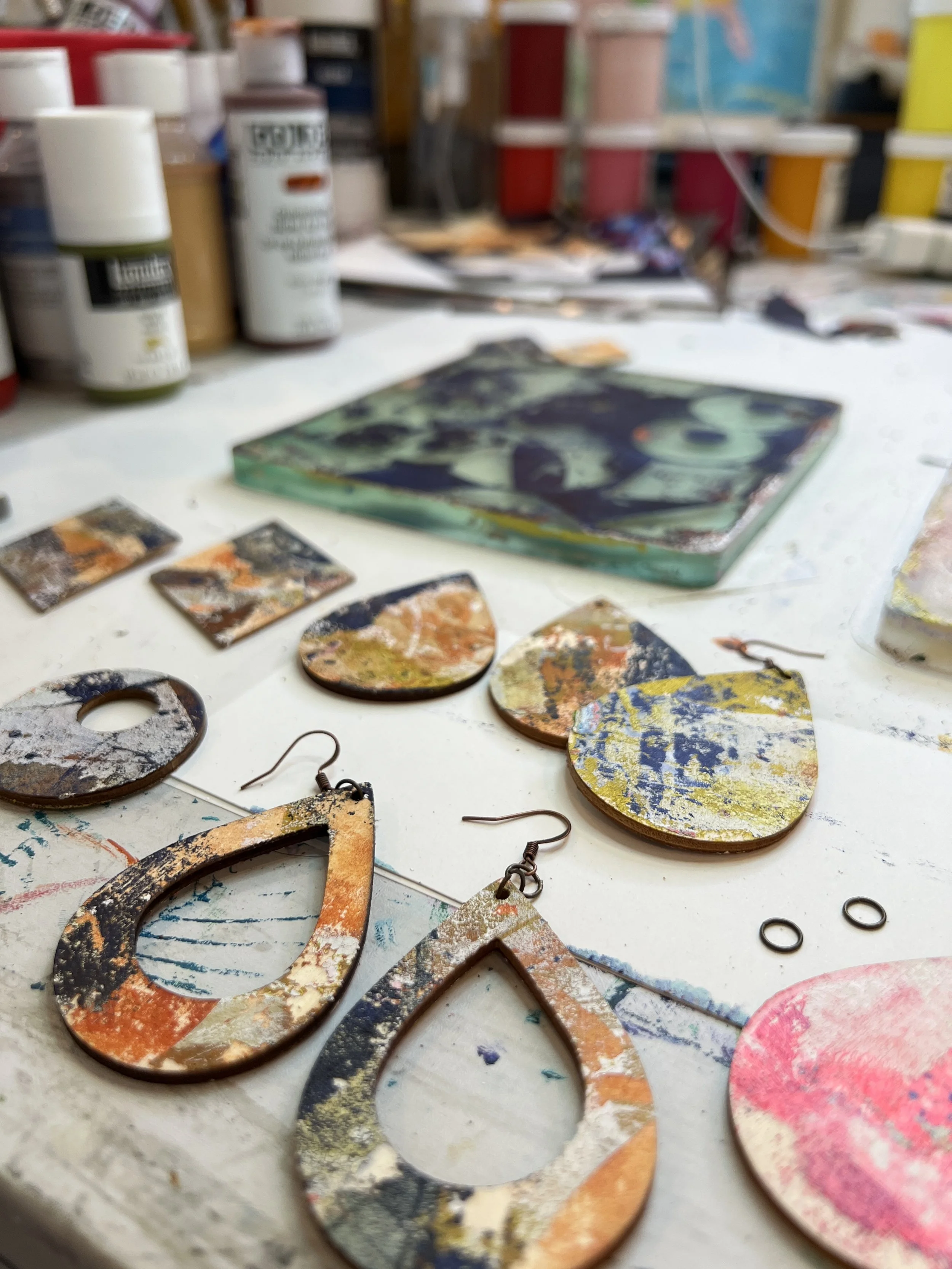 Artful Earrings - Gel Plate Course with Jennifer Tobin Art — Jennifer ...