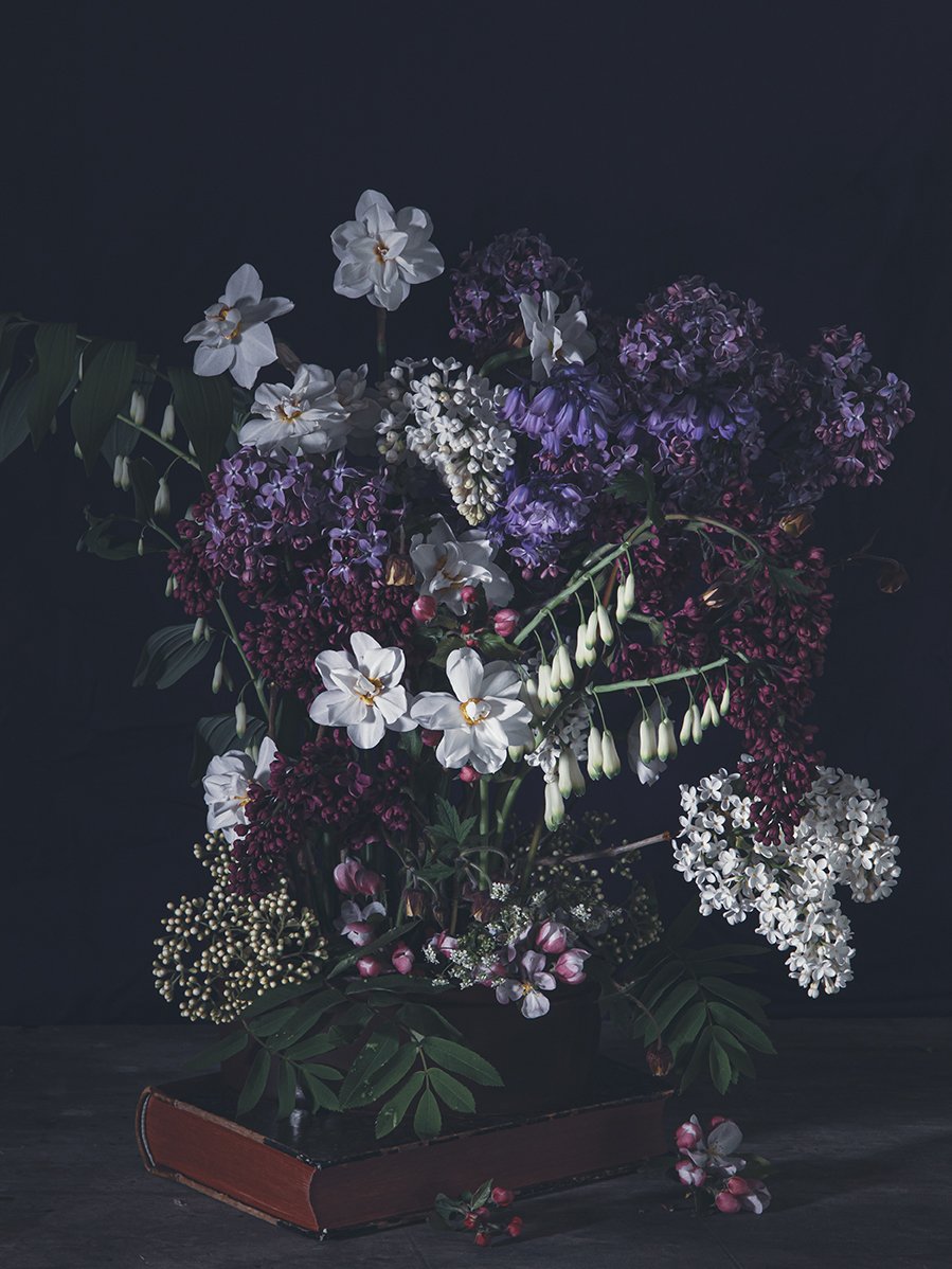 17th century inspired flowers
