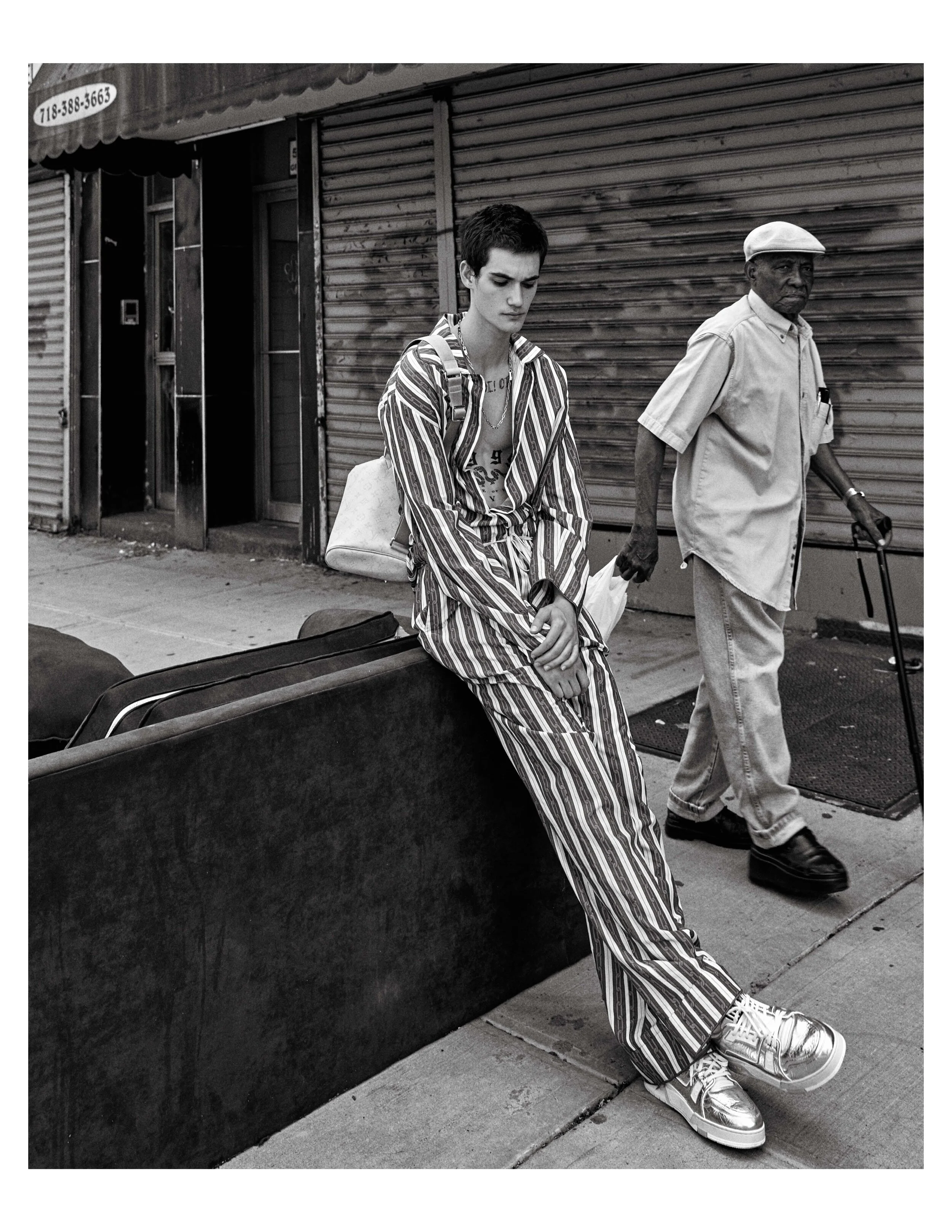 louisvuitton_Page_16.jpg