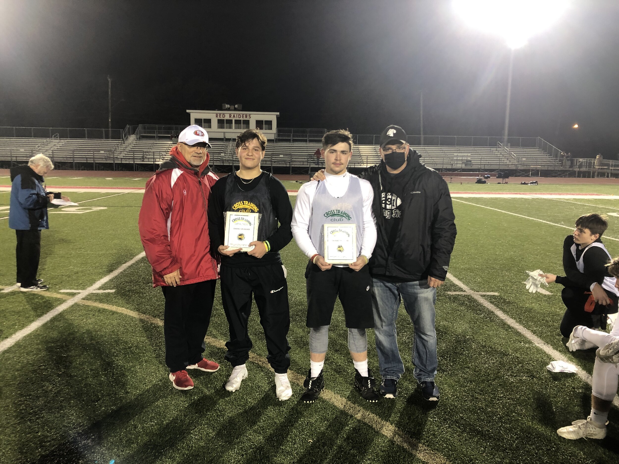 Left - Hayden Marling (Bills), Right - Jordan King (Pumas)