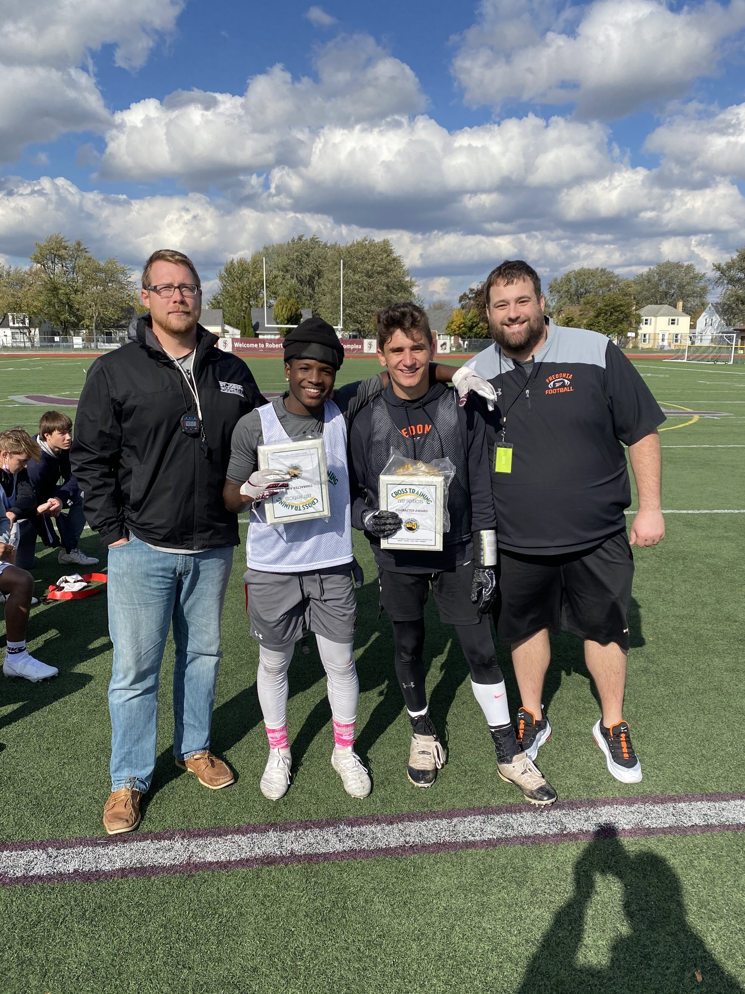 Left - Nadeem Zigler (Bulls), Right - Joey Gullo (Badgers)
