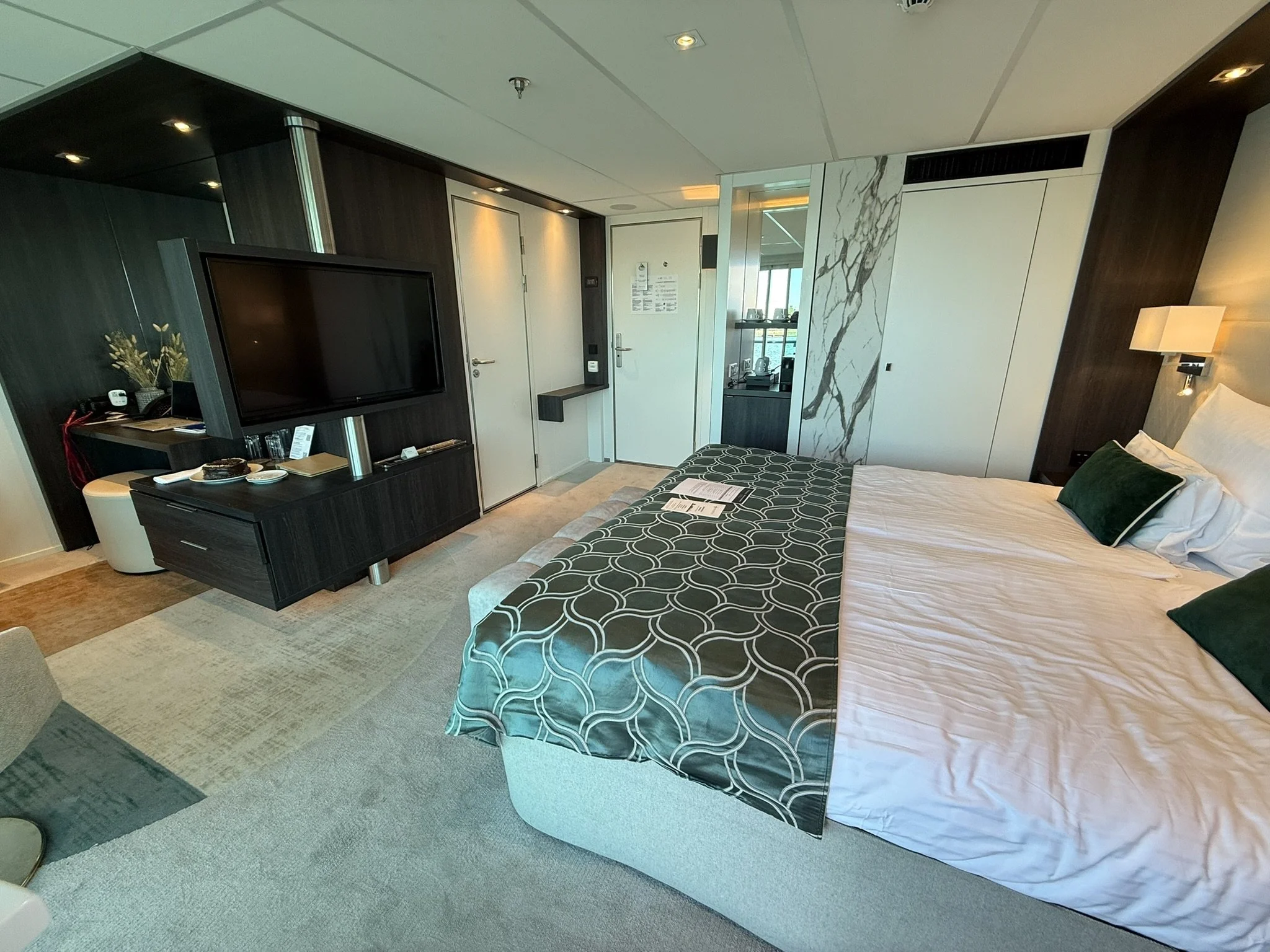 Amadeus Cara - Suite Overview