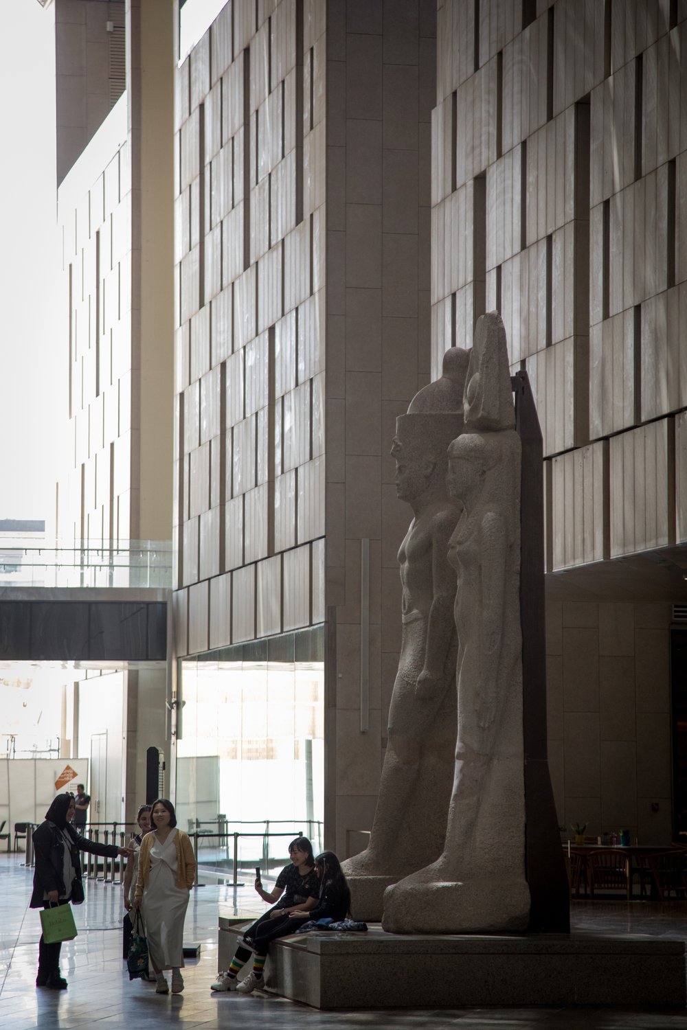  Collosal statues from the sunken city of Thonis-Heracleion, displayed in the entry hall of the Grand Egyptian Museum in Giza, near Cairo.   ©Hilti Foundation, photo&nbsp;: Fadel Dawod  