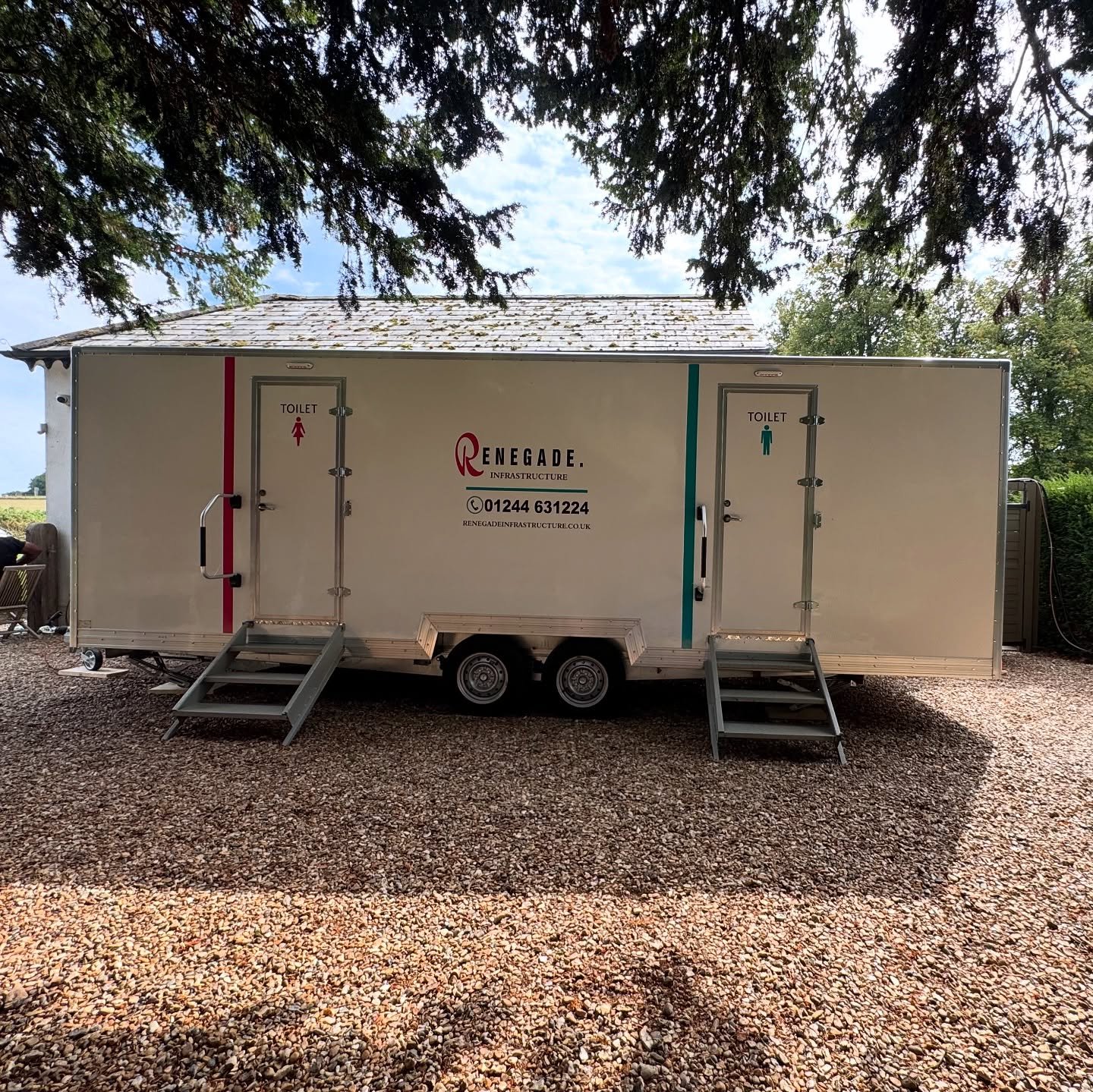 ✨ New to the fleet: TRG Honey Wagon Toilet Trailers
Custom-built for film, TV &amp; live events. Comfort + reliability on every location. 🎬🚛

⸻

On-set comfort, handled. 💡
Meet our bespoke honey wagon trailers &ndash; designed for productions that