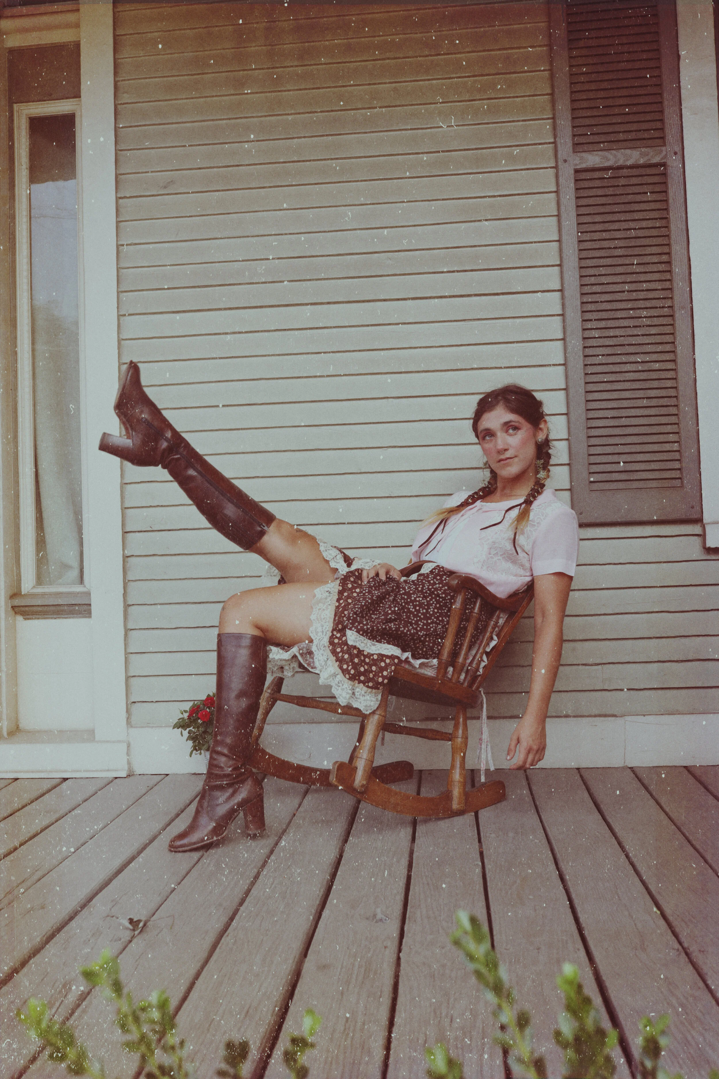 MEDIA — Sierra Ferrell