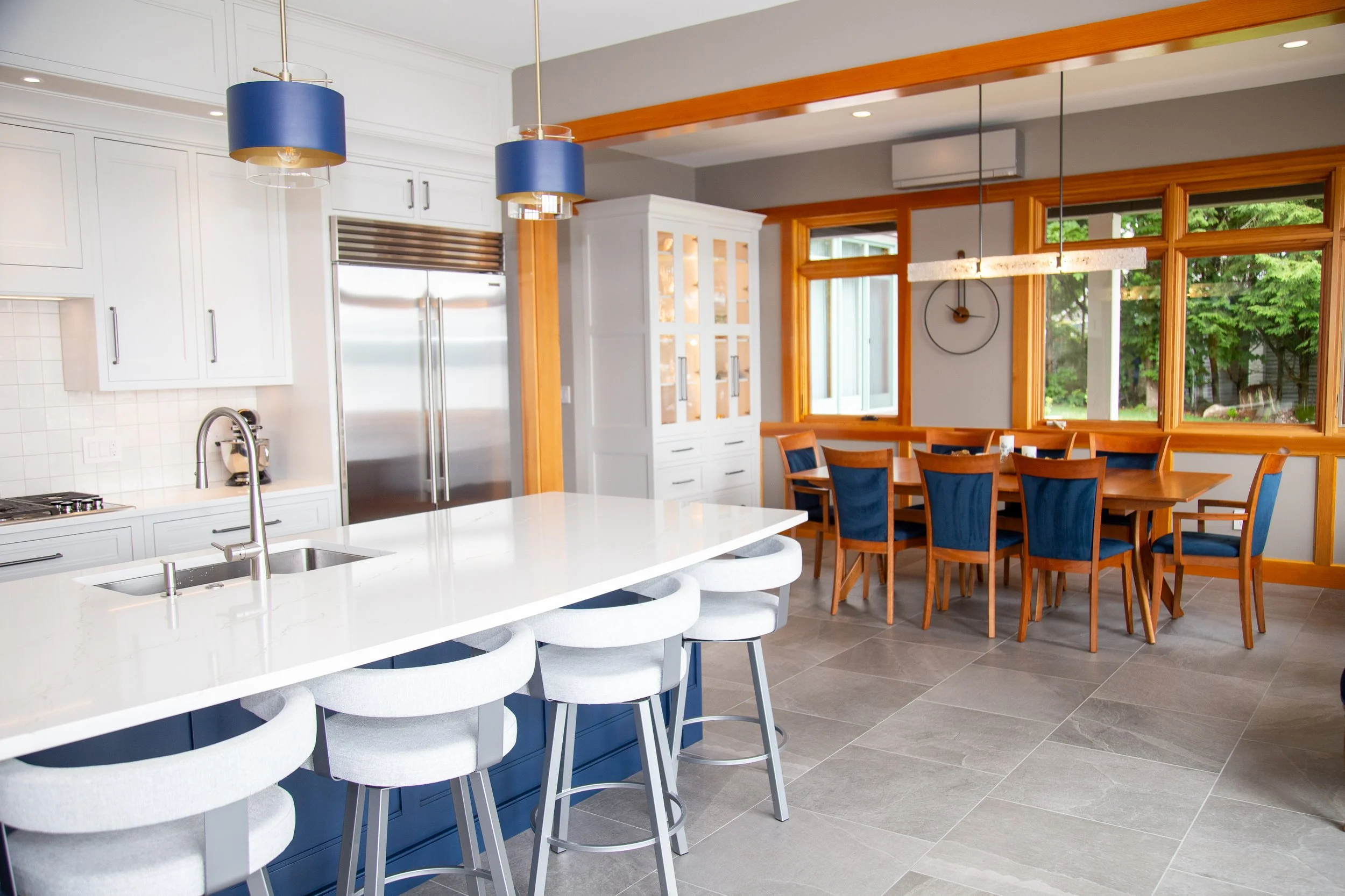 Contemporary Transitional Kitchen Remodel by Decorative Interiors project photo