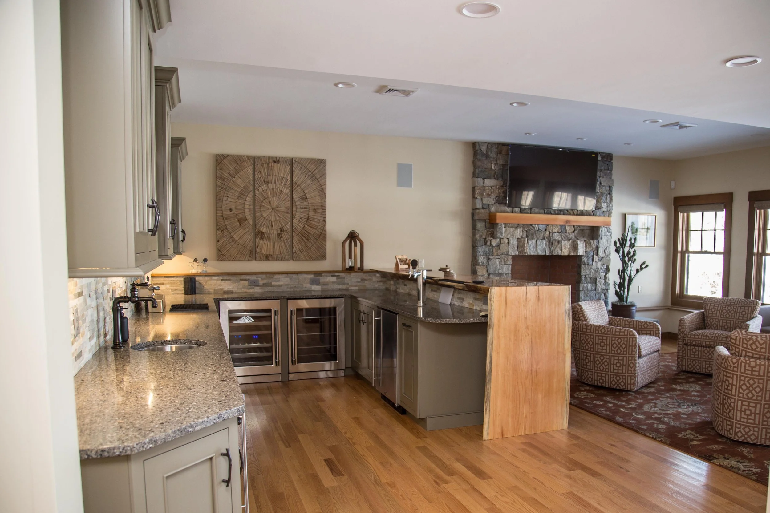 Rustic Transitional Kitchen Remodel by Decorative Interiors project photo 2