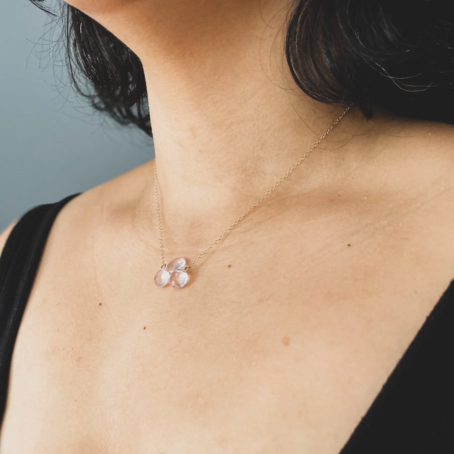 Light Pink Quartz Gold Swing