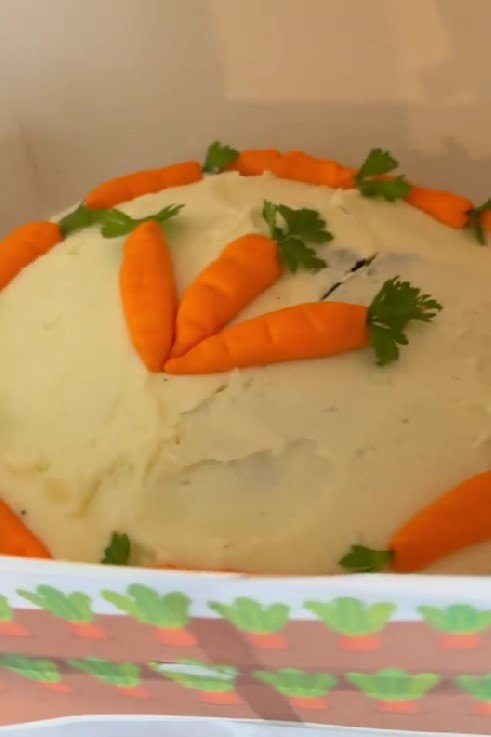 Carrot cake 2.jpg