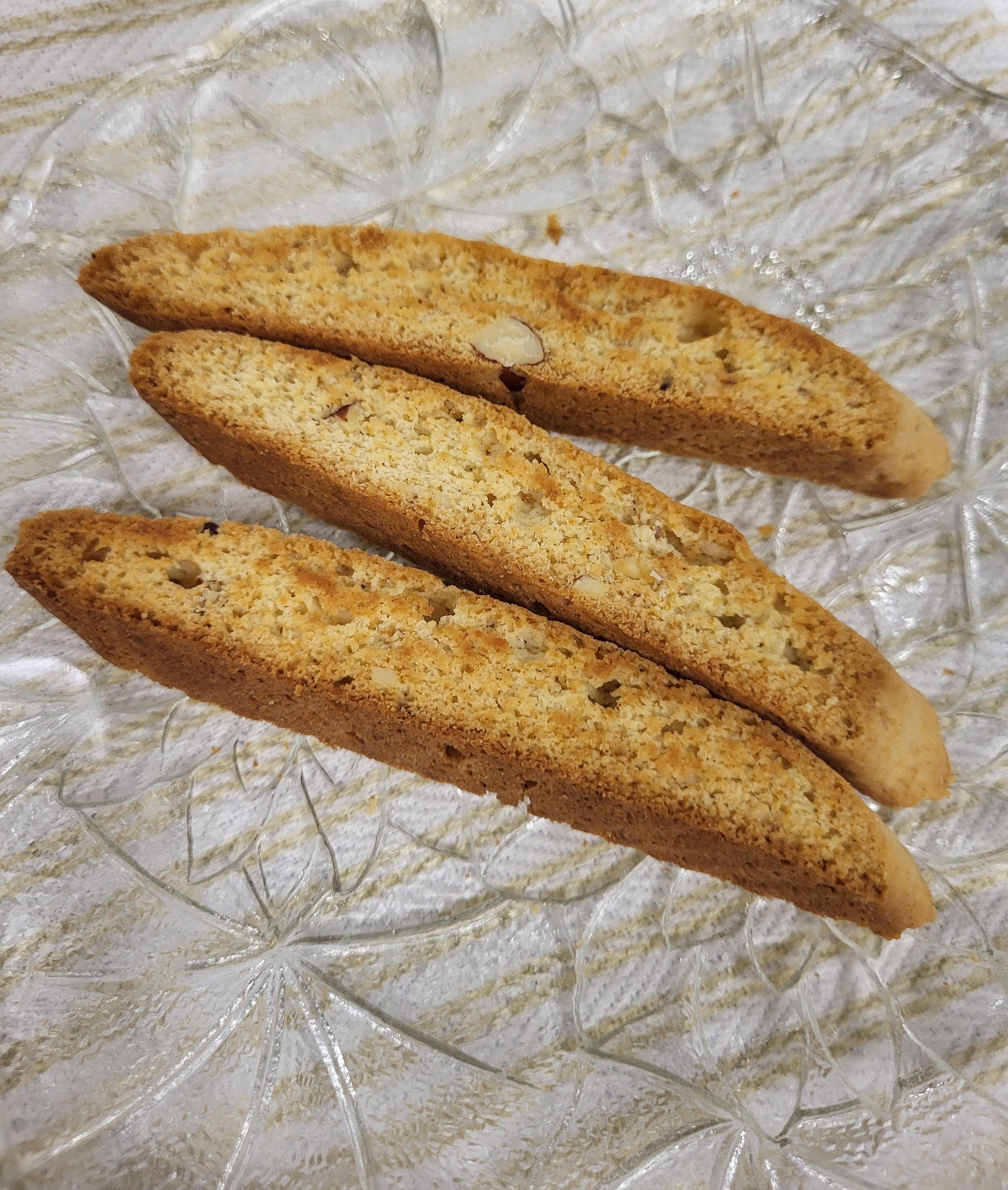 amaretto biscotti1.jpg