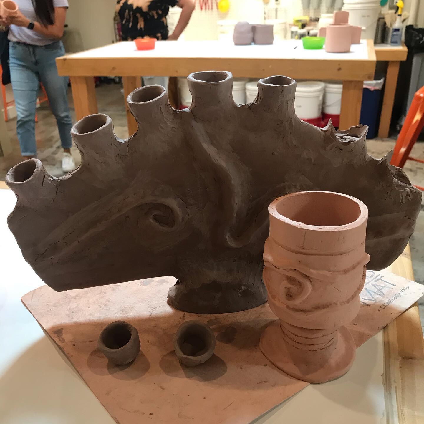 🕯 Ceramic Kinara and Unity Cup: Prototype No. 1
&mdash;&mdash;&mdash;&mdash;&mdash;
The Kinara is being recycled but Unity Cup already survived the kiln and I glazed it today so let&rsquo;s see how she comes out 🤞🏾 @pot_la 
.
.
.
.
.
.
#mxyxdmedia