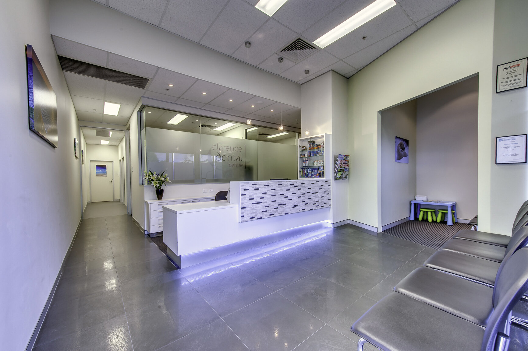 Clarence2015-048 - Copy.jpg