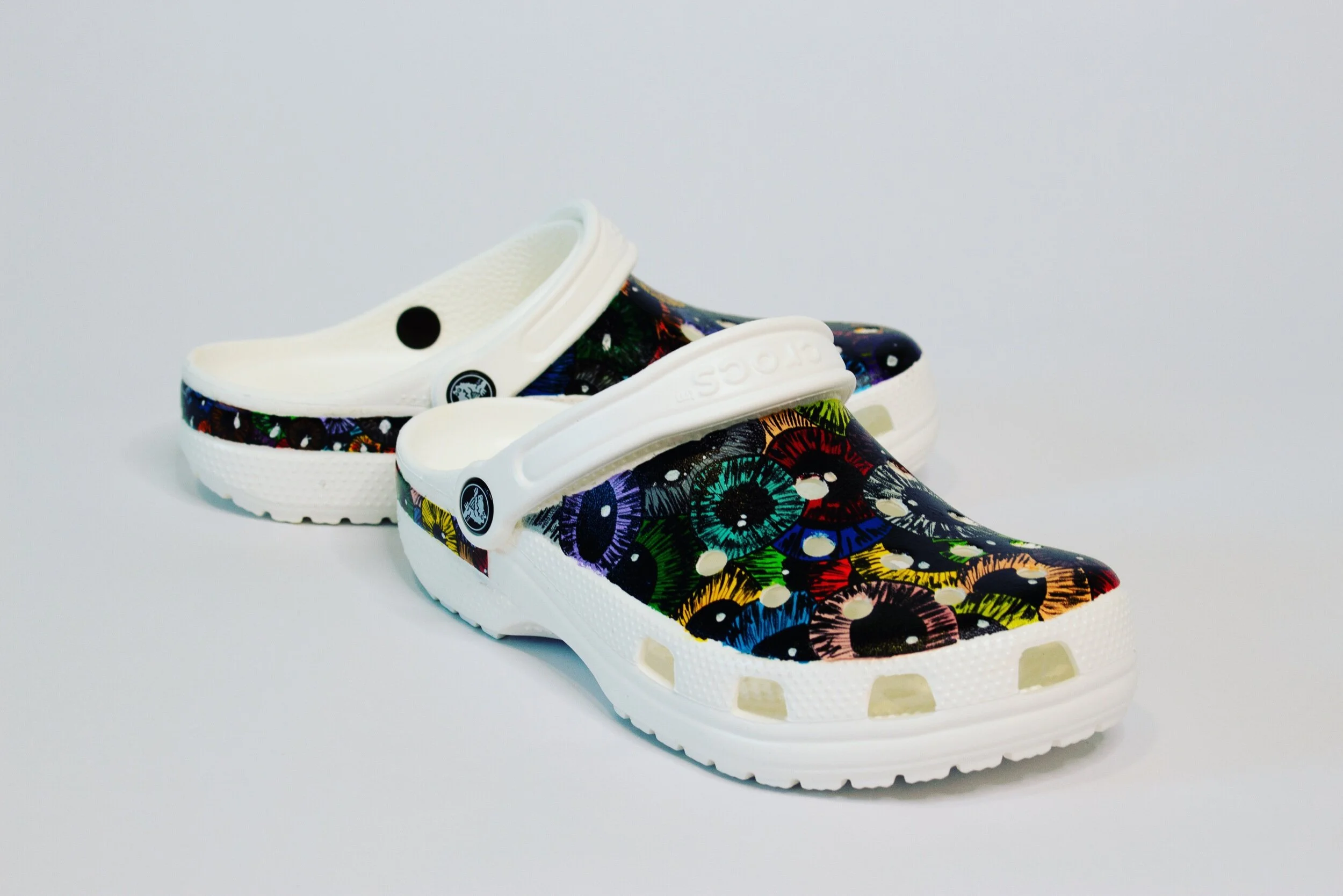 Crocs .// All Eyes