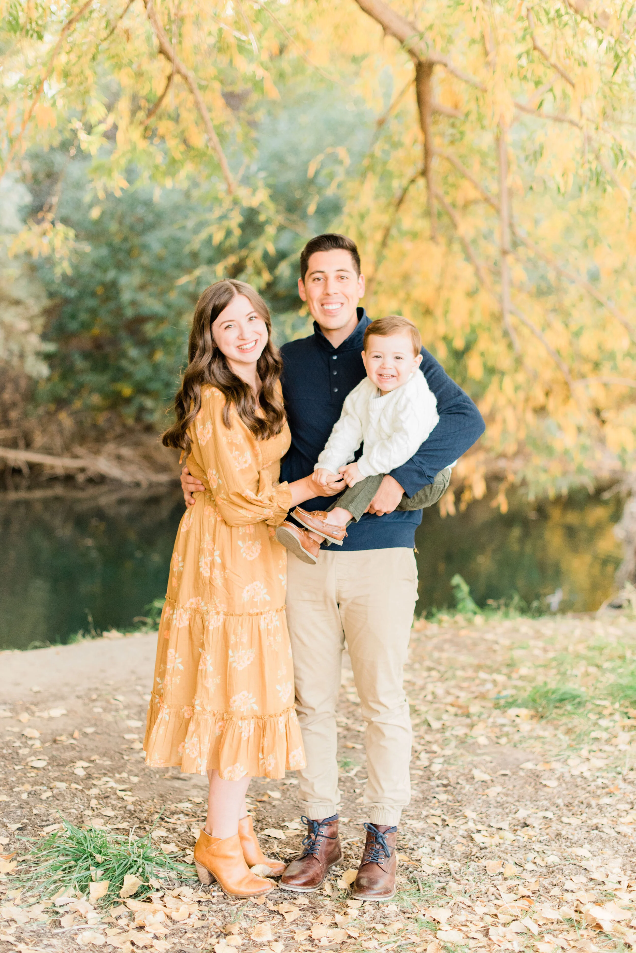 The Baeza Family | Family Session on the Provo River Trail