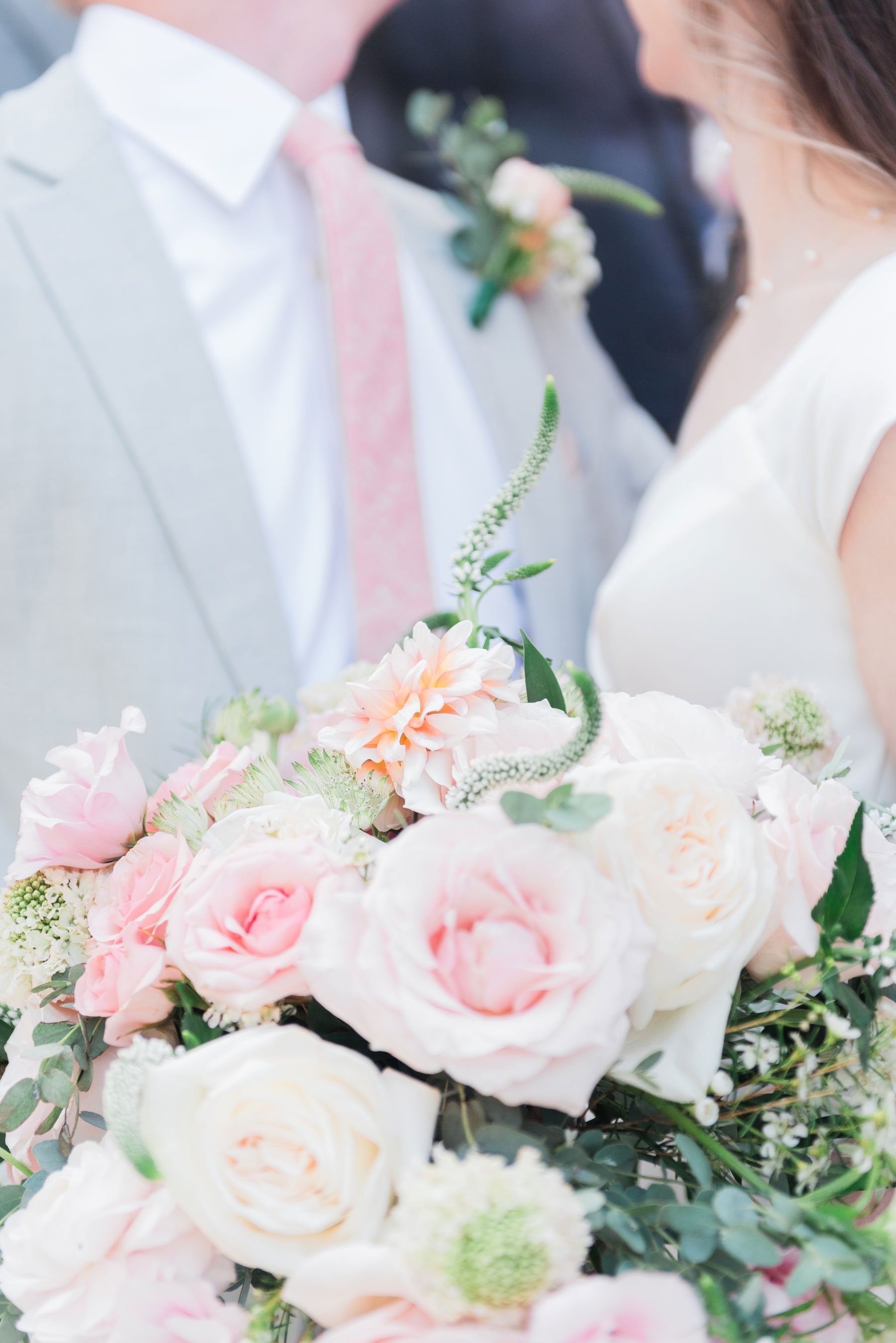    I am in love with the pink roses and beautiful greenery in these blush wedding florals. #washingtondctemple #washingtondcweddingphotographer #dcwedding #pinkwedding #ldsweddingphotographer #pinkweddingbouquet #washingtondctempleexit #eastcoastwedd