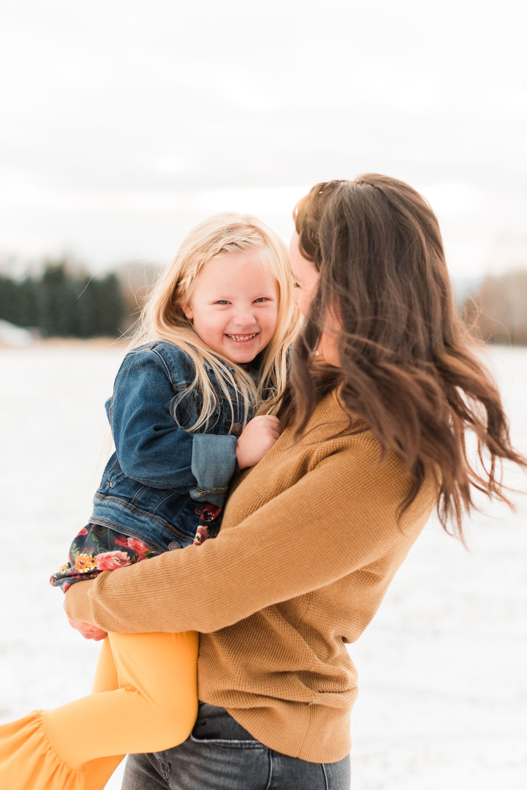  A mother spins her young daughter around in an action shot captured by Atlanta-based photographer, Jacquie Erickson. Spinning photo Mommy and me&nbsp; #motherdaughterphotos #atlantafamilyphotographer #familiesofinstagram #personalityshot 