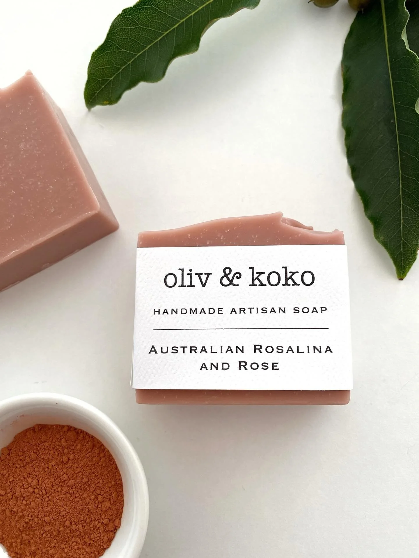 Australian Rosalina + Rose Handmade Soap

&bull;
&bull;
&bull;
#artisansoap #coldprocess #rosalina #rose #soapbar #madeinaustralia🇦🇺 #oliveoil #giftsforfriends