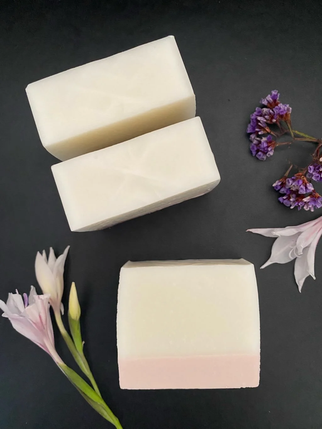 Star Anise + French Lavender Soap Bar

A beautiful scent of aniseed and lavender.

&bull;
&bull;
&bull;
#giftsforfriends #soap #australia #handmadesoap #oliveoil