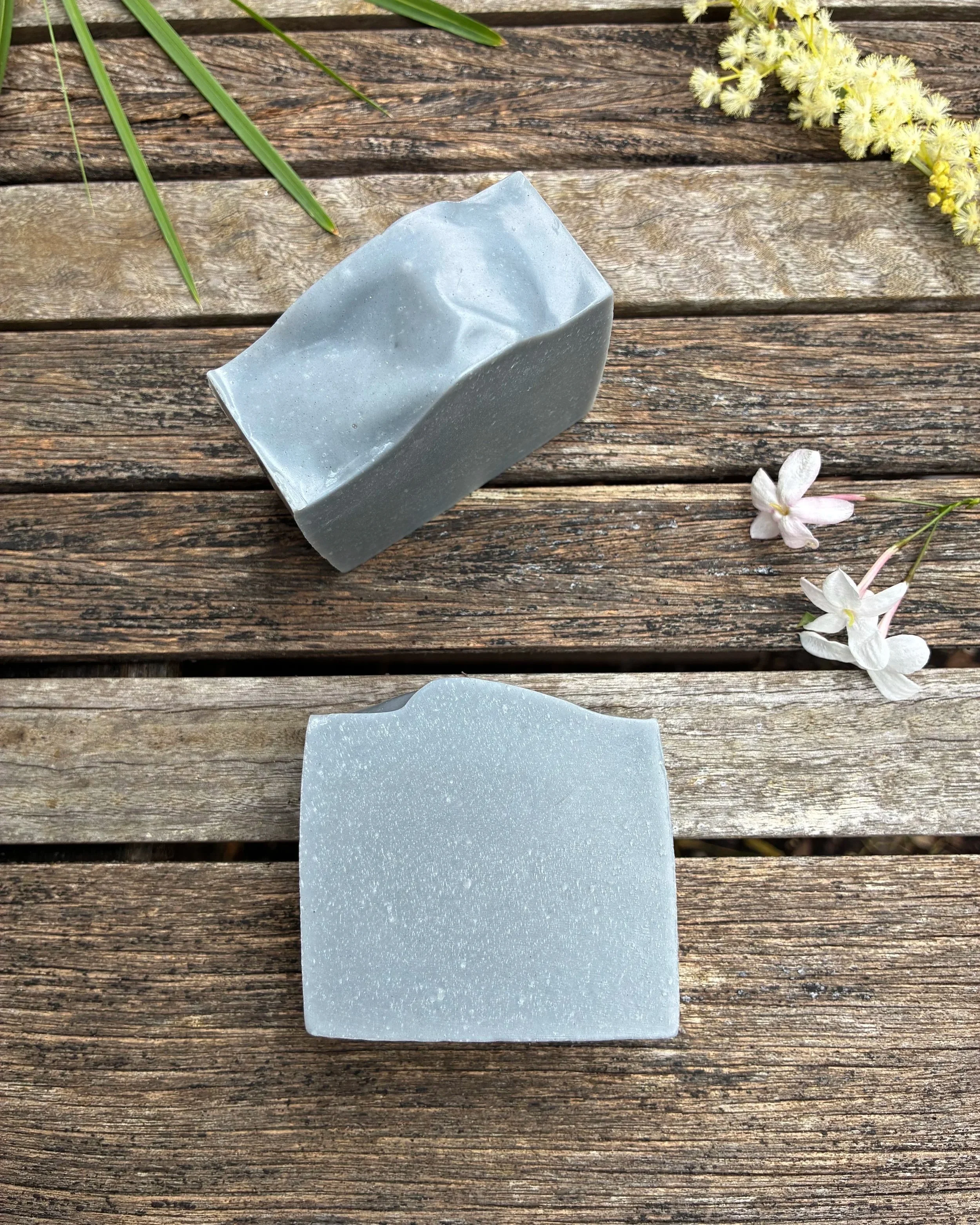 Sea Breeze Soap - Eucalyptus, Rosemary and Tea Tree