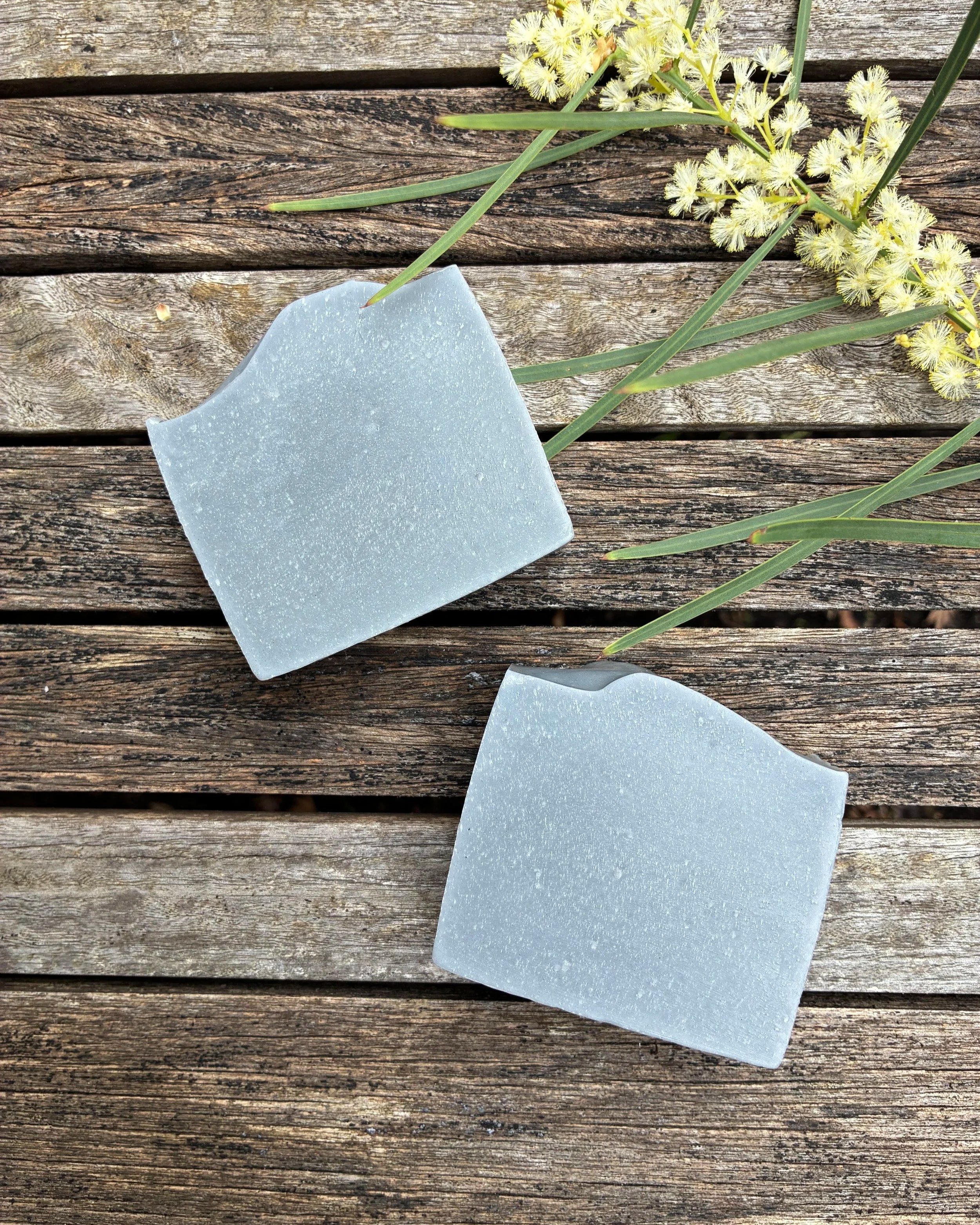 Handmade+Eucalyptus%2C+Rosemary+and+Tea+Tree+Soap.jpg