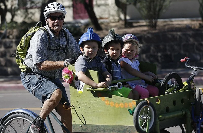 Press Release: Going Car-Free on Cyclovia Sunday