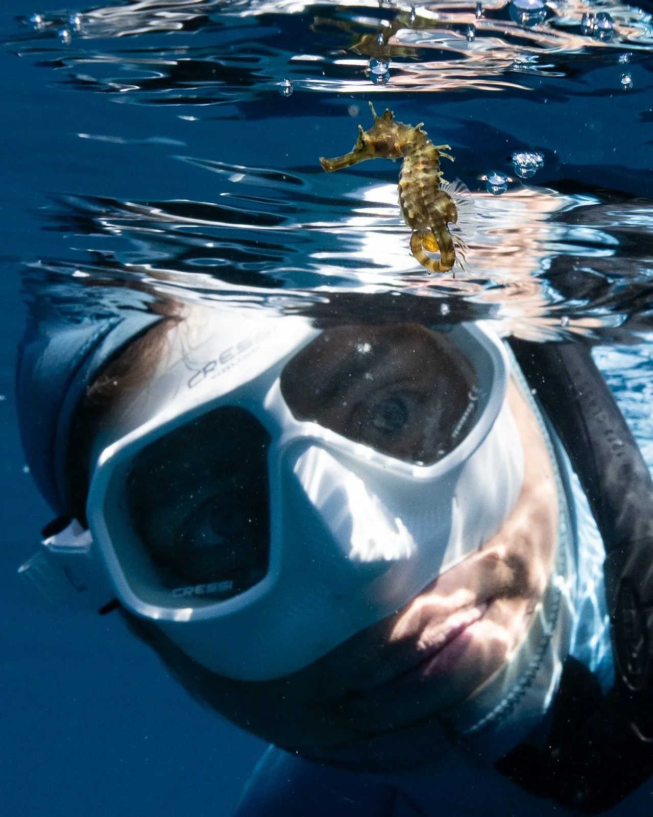 A small treasure out on the freedive line  with @saltyheartsclub ✨✨ 🙃