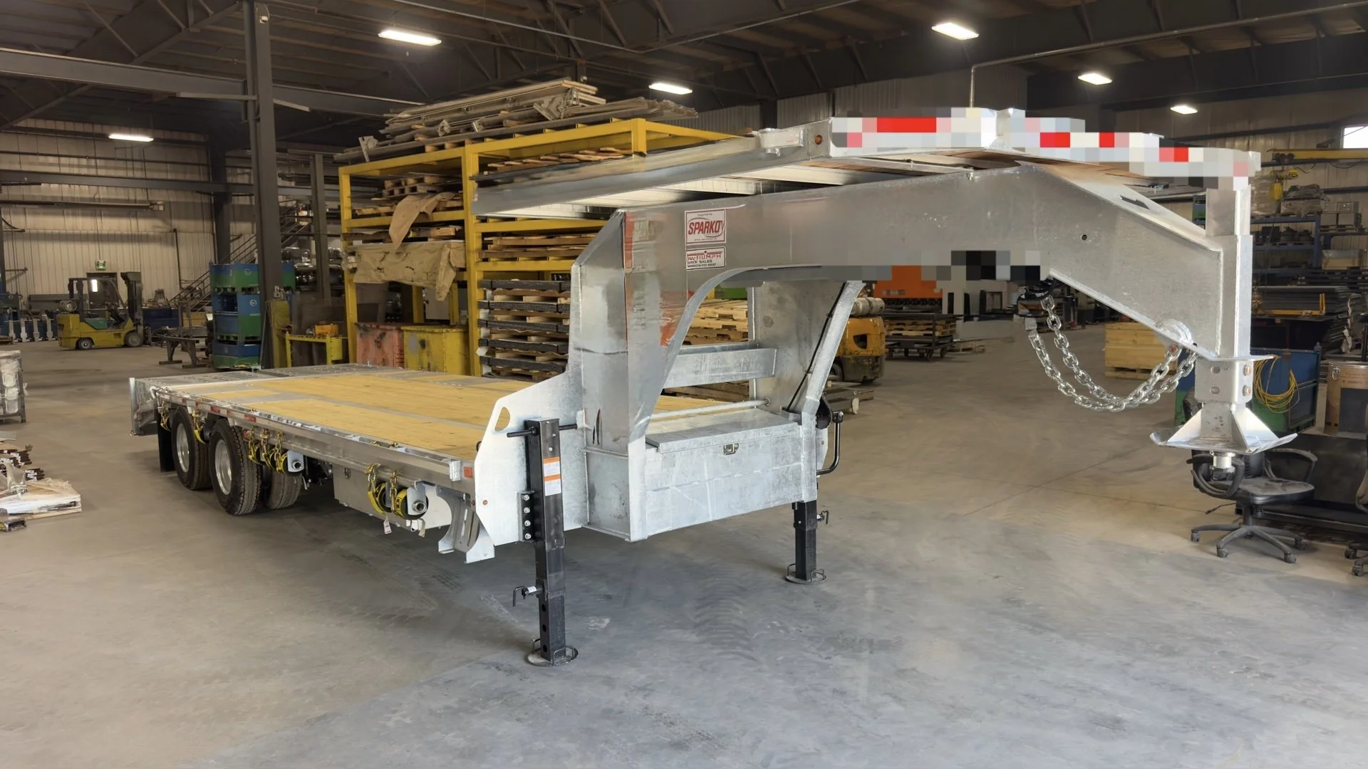 Flat Deck Gooseneck Trailer for Department of Fisheries & Oceans
