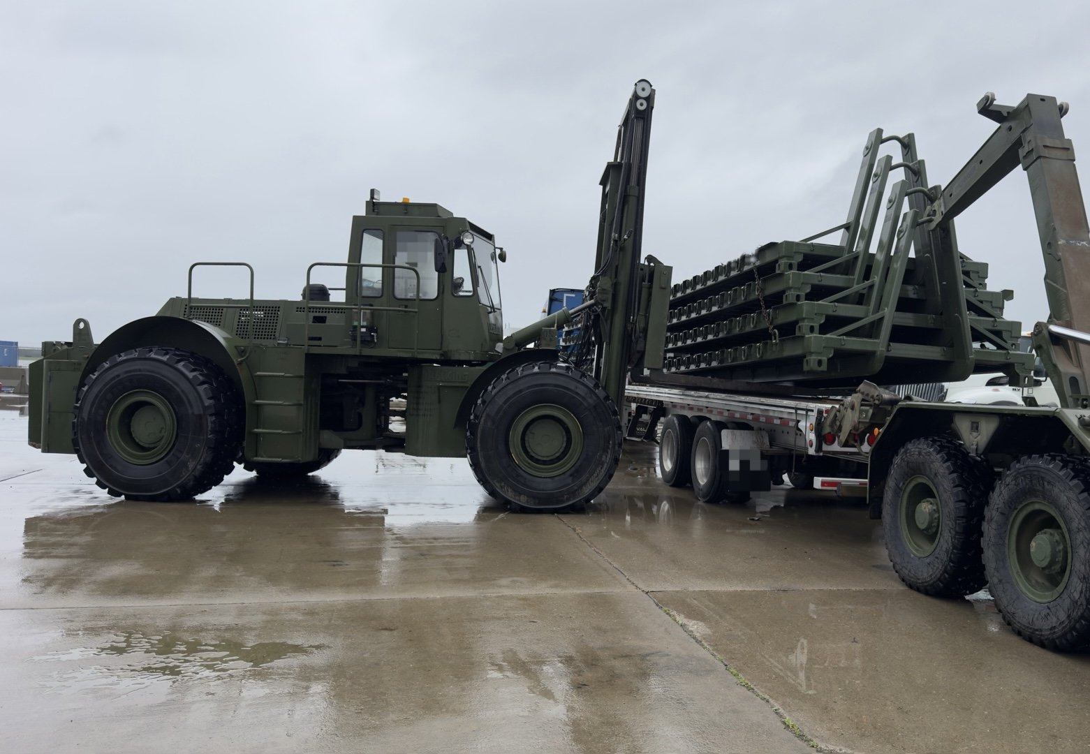 NATO Flat Racks (Palletized Loading System) for Department of National Defence