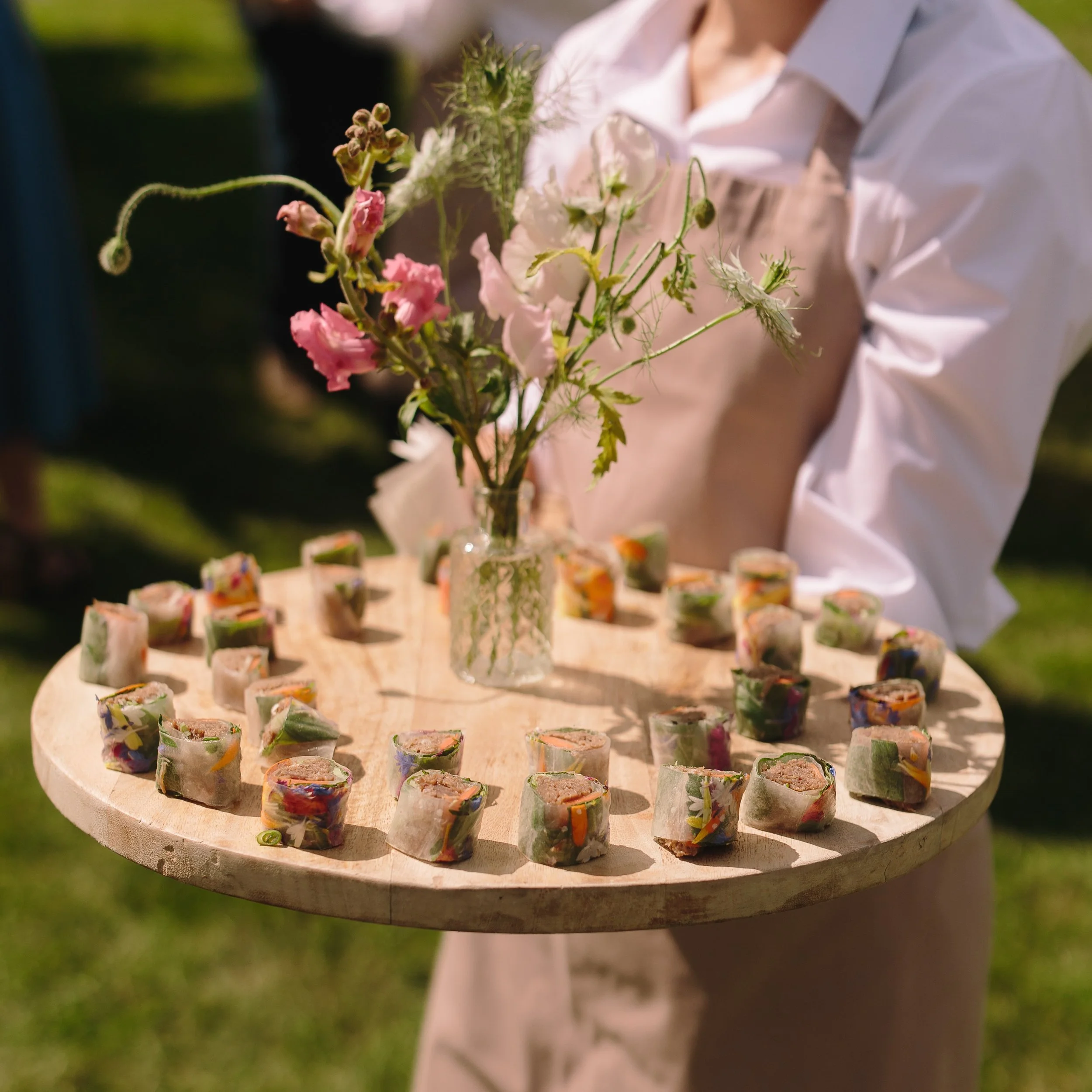 Canap&eacute;s - the star of the reception🌟 

#twomanycooks #partyfood #catering #surreycaterer