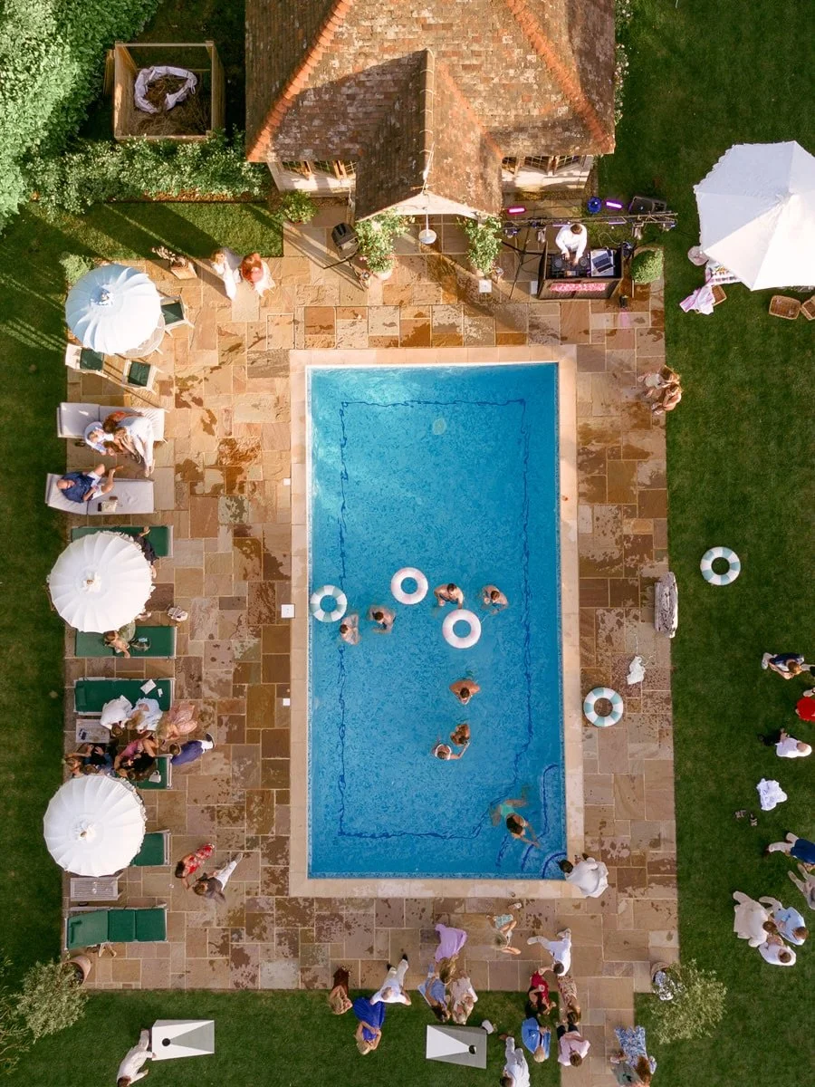 An Engagement party done right!

Poolside, sunshine &amp; incredible food!

This one was a LOT of fun 

Photos by @boycalledweddings