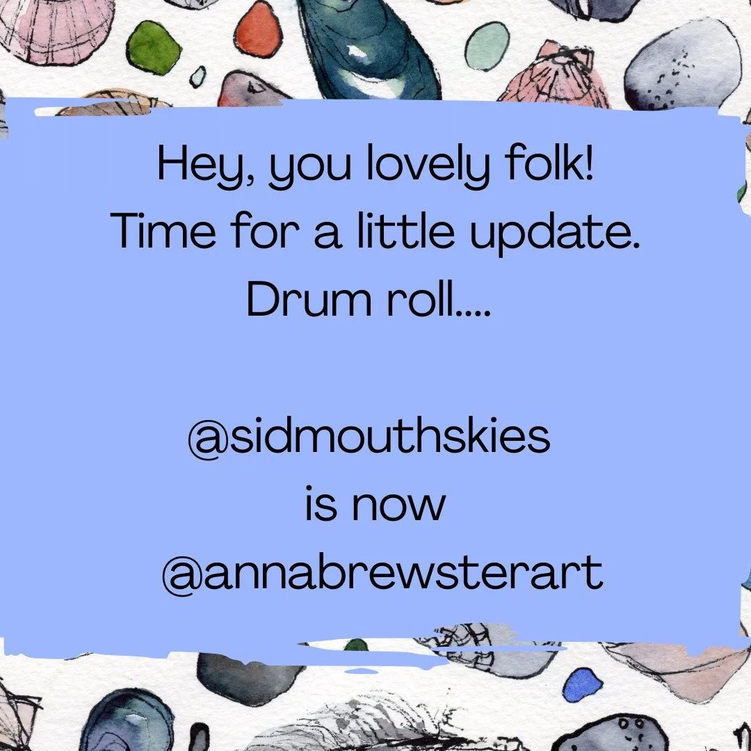 I've been meaning to switch my Instagram username for absolutely ages to make it match my Facebook one and also the YouTube channel I have - so finally, here we are!

Nothing else changes, it's all very much about the arty goodness. Thank you for joi