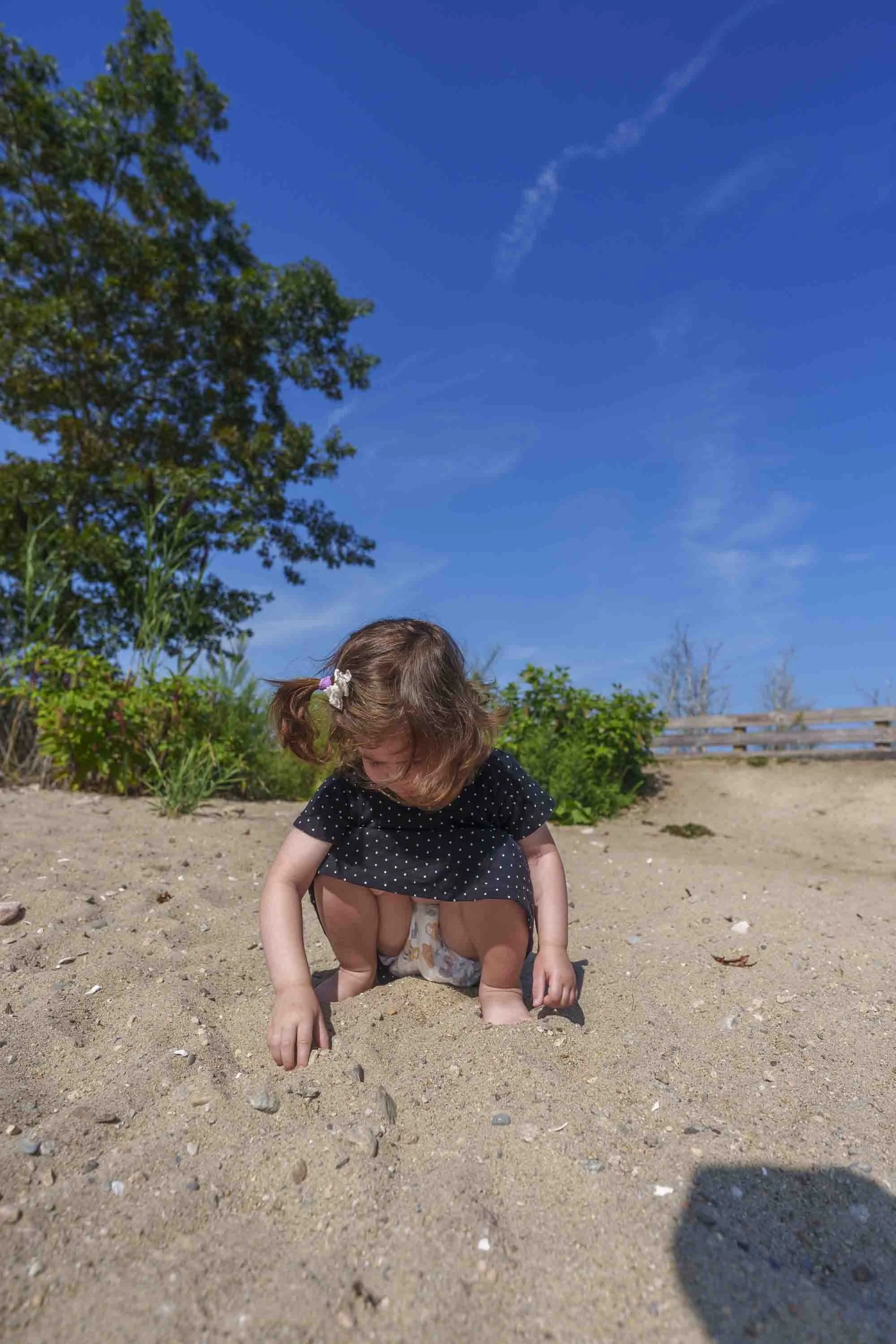 Dad's second-to-last day-of-summer before resuming life as a teacher again.  Fortunately, we live in Mattapoisett.  More so, we're fortunate to live only a mile away from the beach.  Meaning, it always kind of feels like we're on vacation living here
