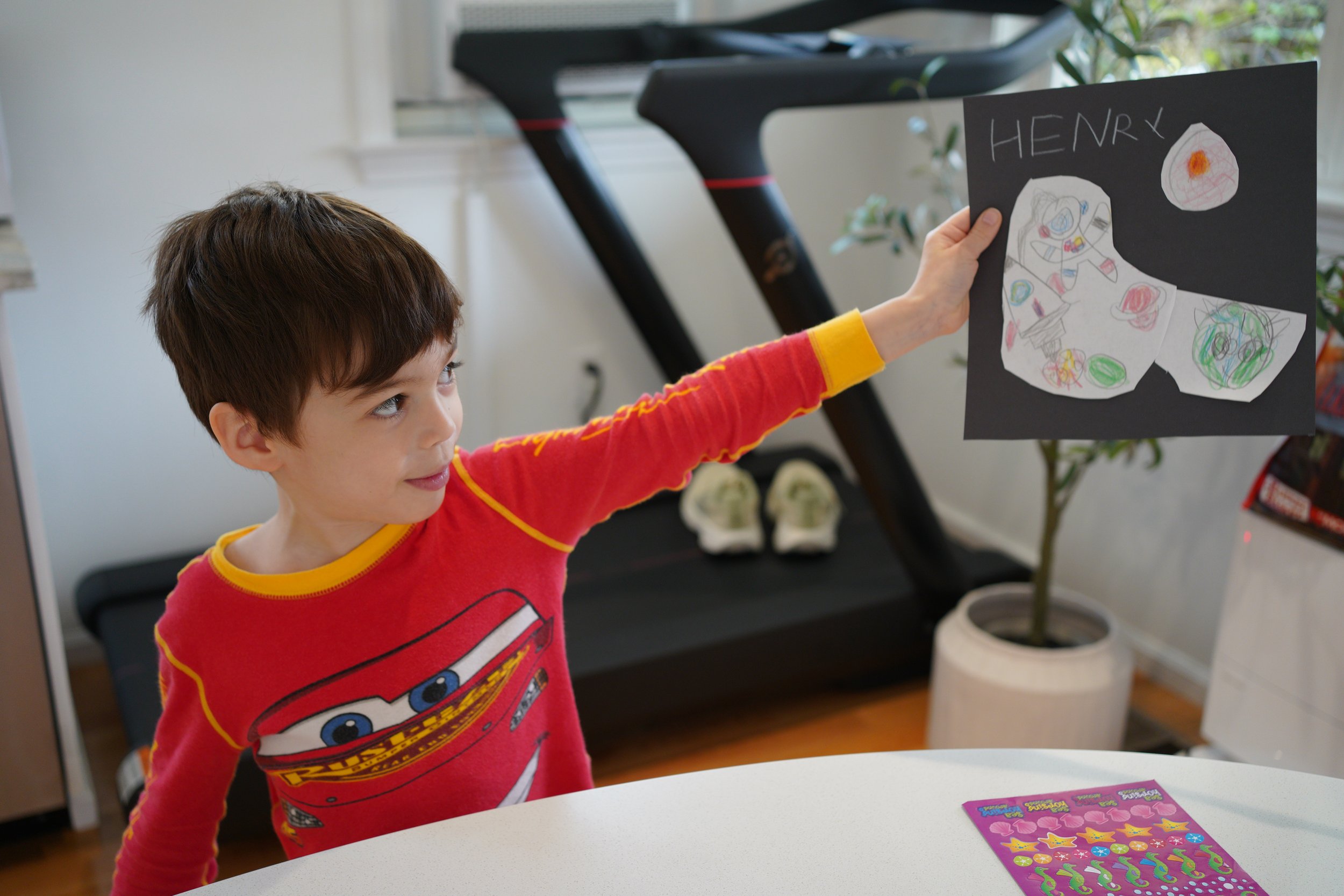 River and Eleanor are making a card for a friend