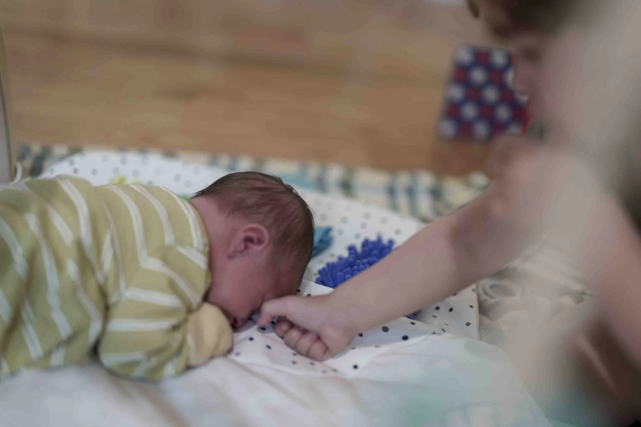 River and Eleanor playing with young Jack, 8/17
