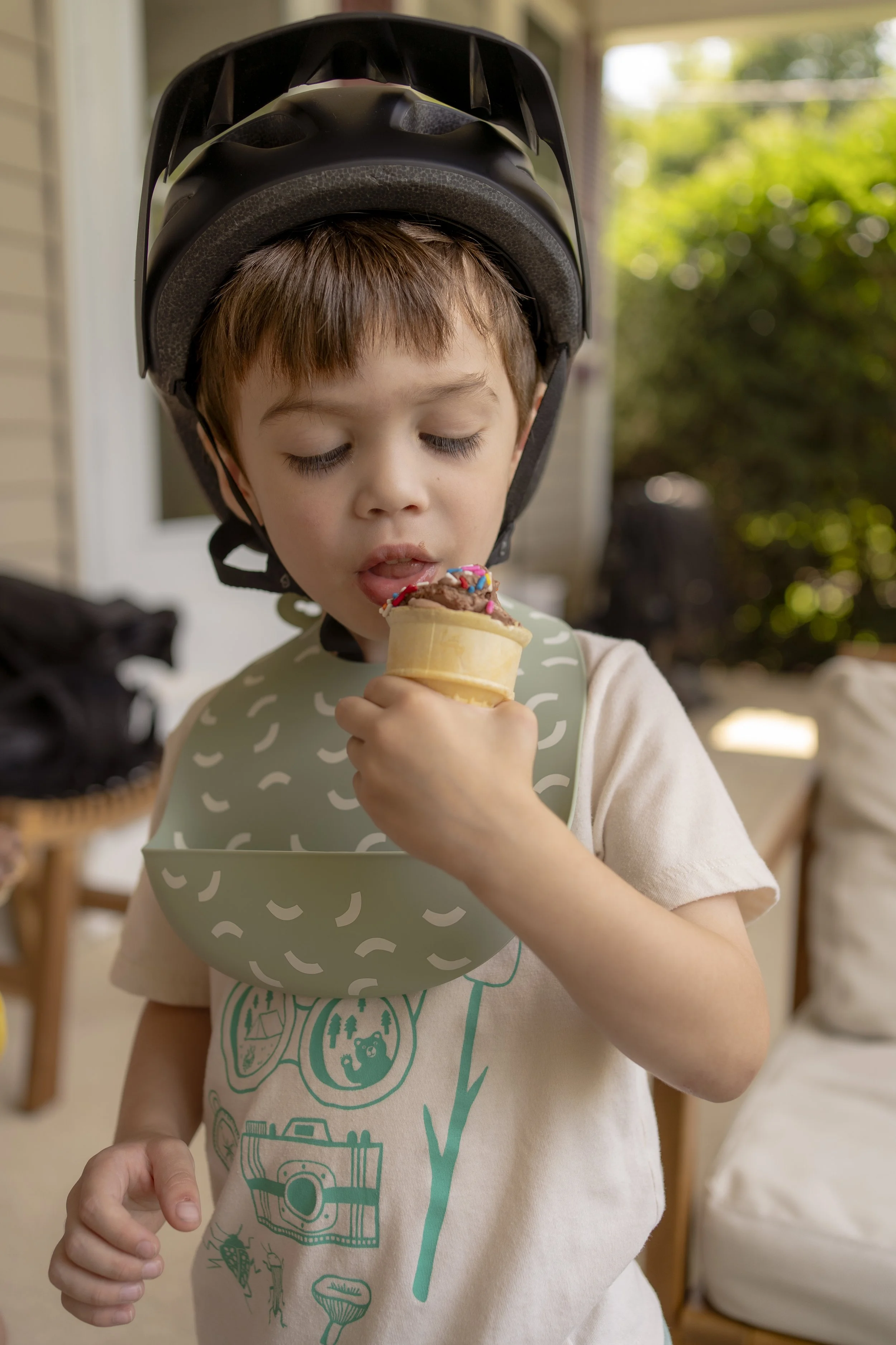 Family lunch at the Cottage, 8/13