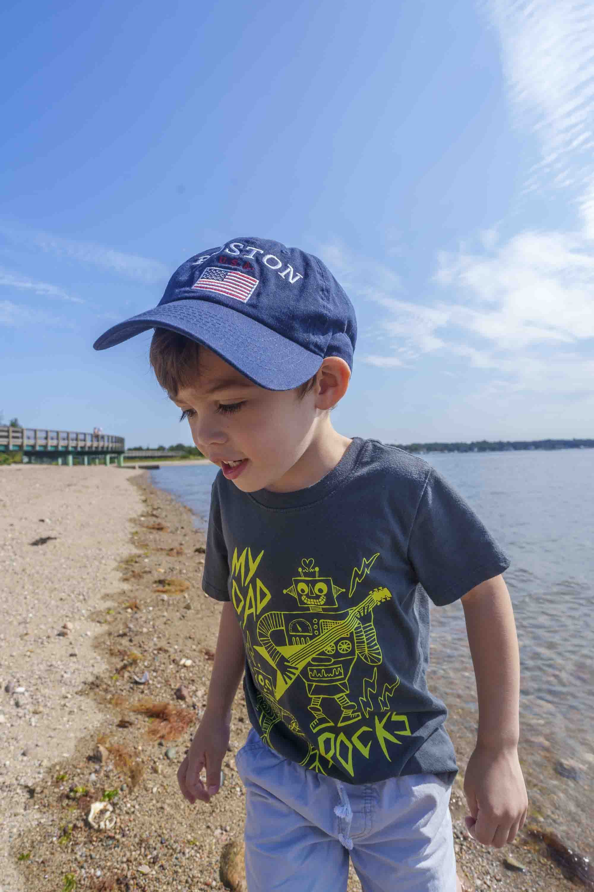 Dad's second-to-last day-of-summer before resuming life as a teacher again.  Fortunately, we live in Mattapoisett.  More so, we're fortunate to live only a mile away from the beach.  Meaning, it always kind of feels like we're on vacation living here