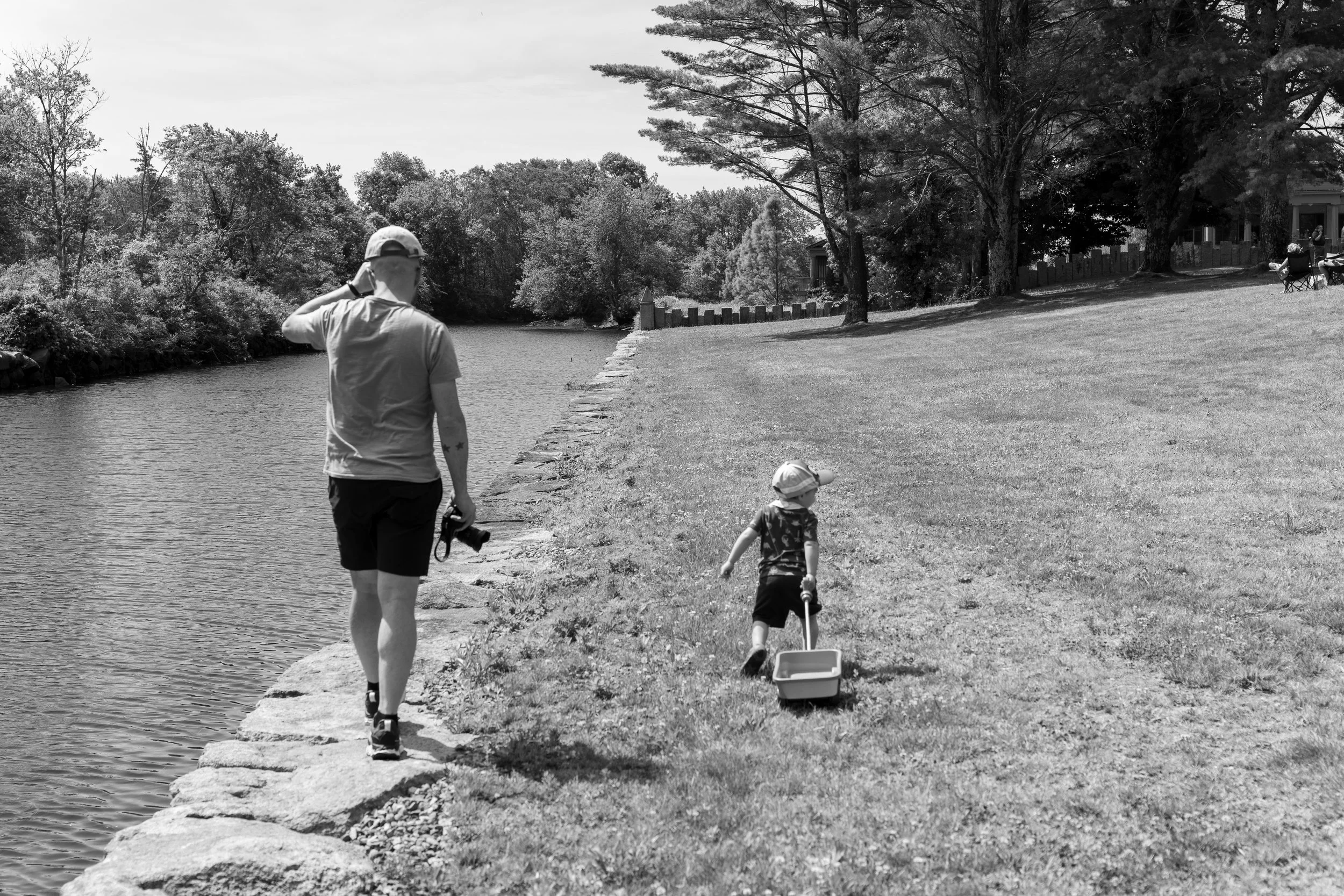 River, Mama, and Dada enjoying a morning out in Westport (7/10)