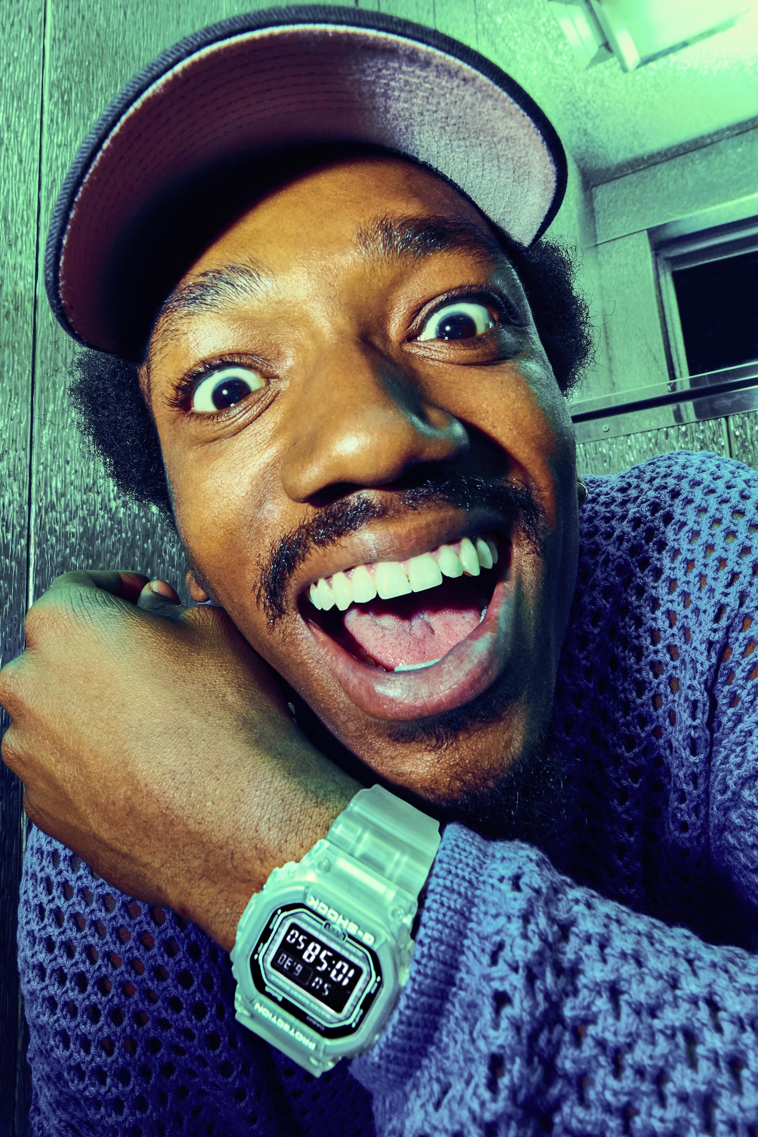 07.10.22_GShock_RE529_688_rt-min.jpg